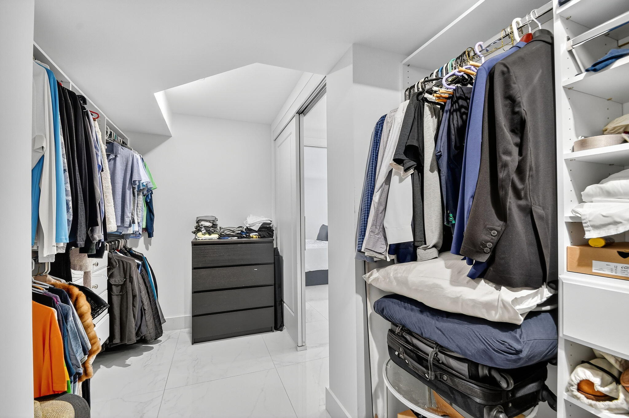 LAKE HARBOUR TOWERS CONDO - Residential