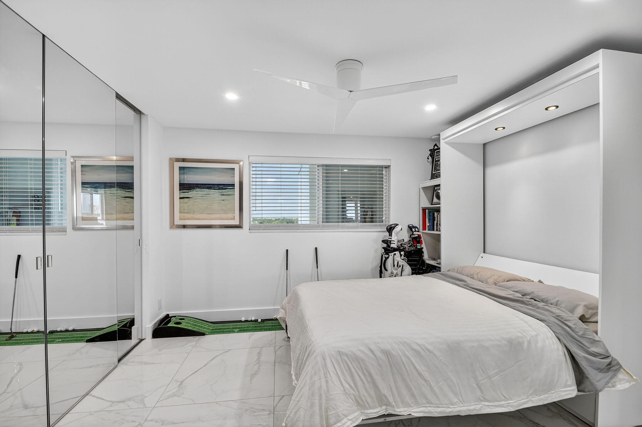 LAKE HARBOUR TOWERS CONDO - Residential