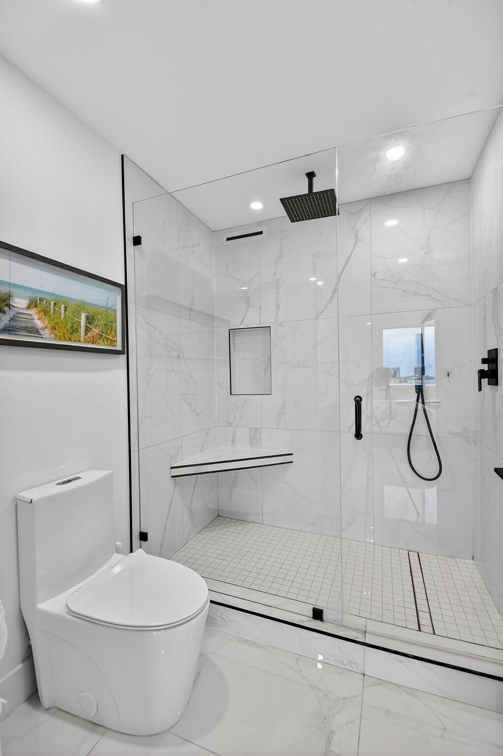 LAKE HARBOUR TOWERS CONDO - Residential