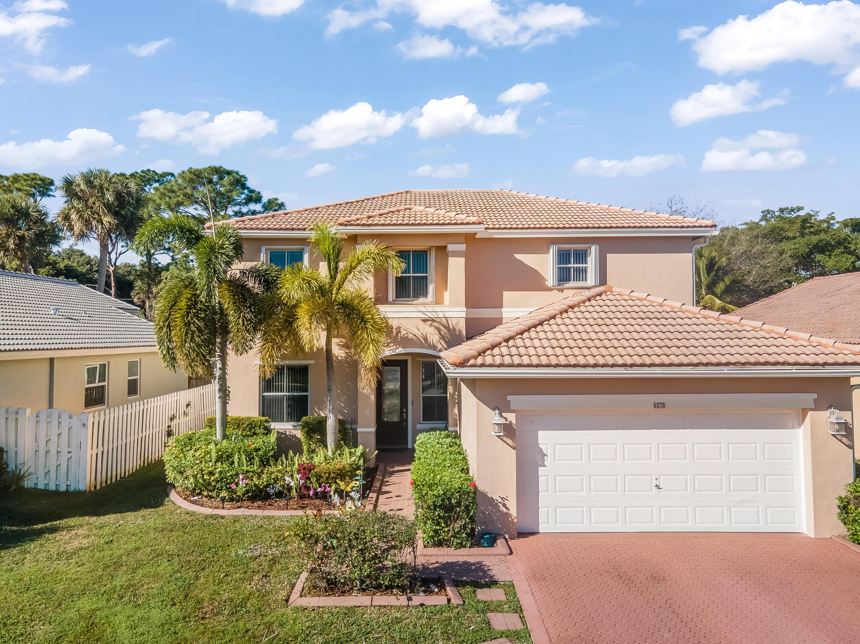 DILLMAN FARMS - Residential