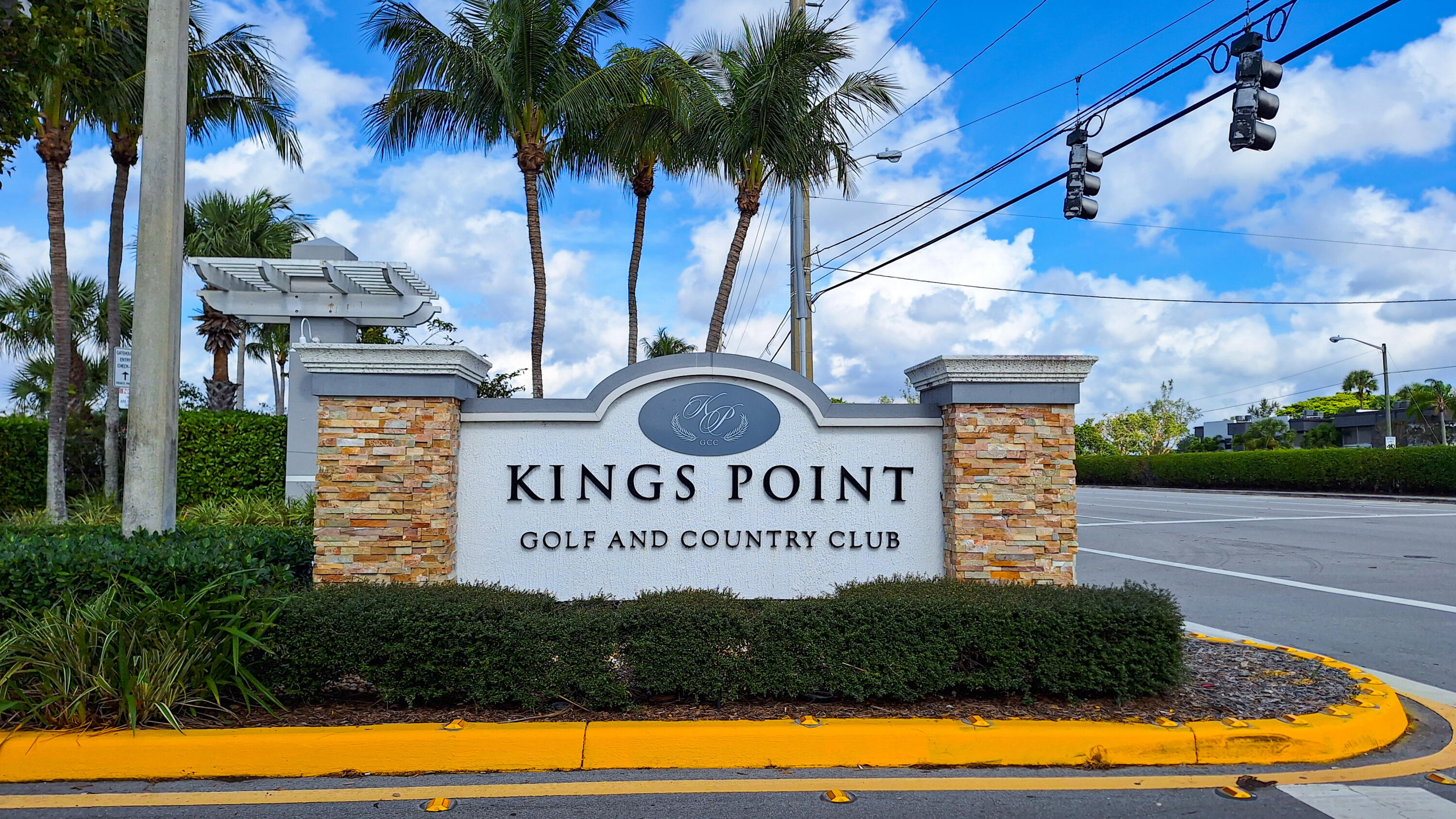 KINGS POINT BRITTANY CONDOS - Residential Lease