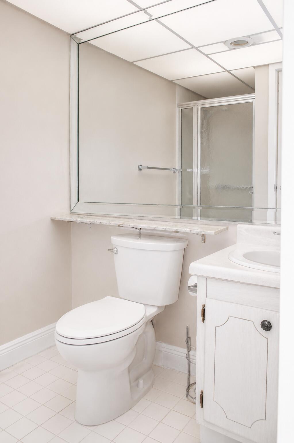 KINGS POINT BRITTANY CONDOS - Residential Lease