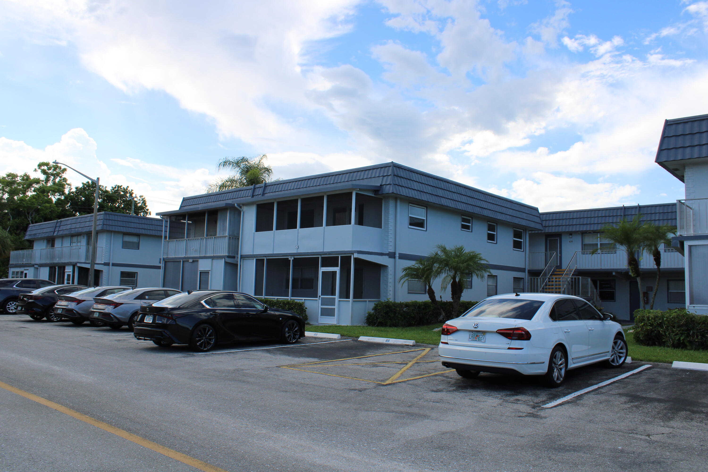 KINGS POINT BRITTANY CONDOS - Residential Lease