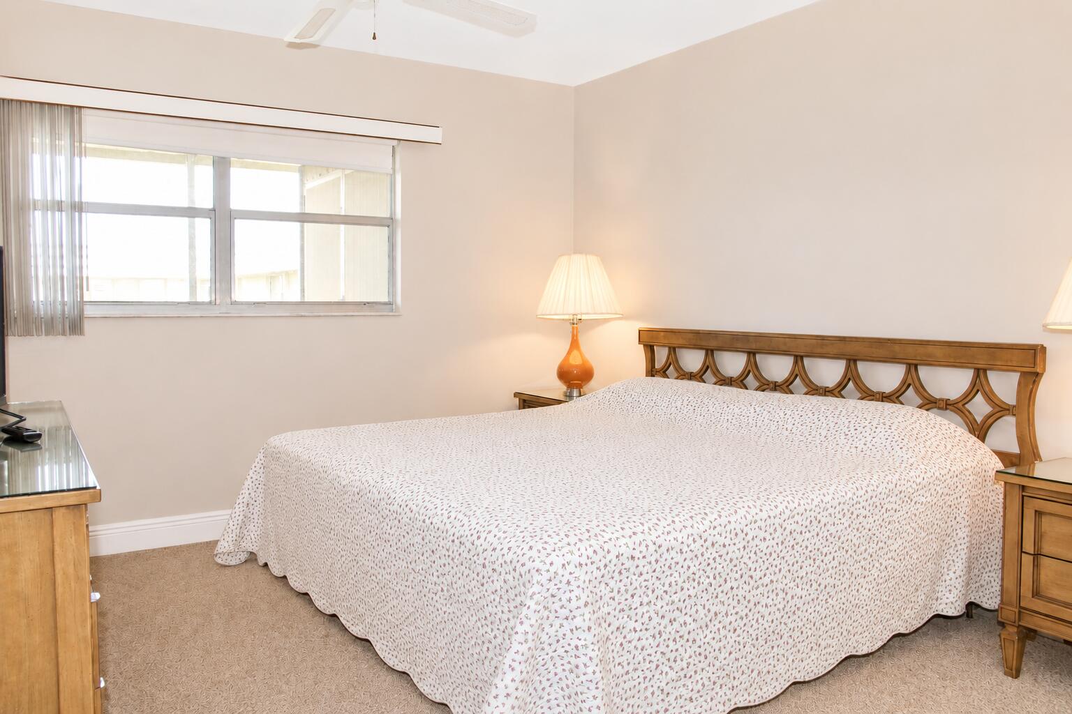 KINGS POINT BRITTANY CONDOS - Residential Lease