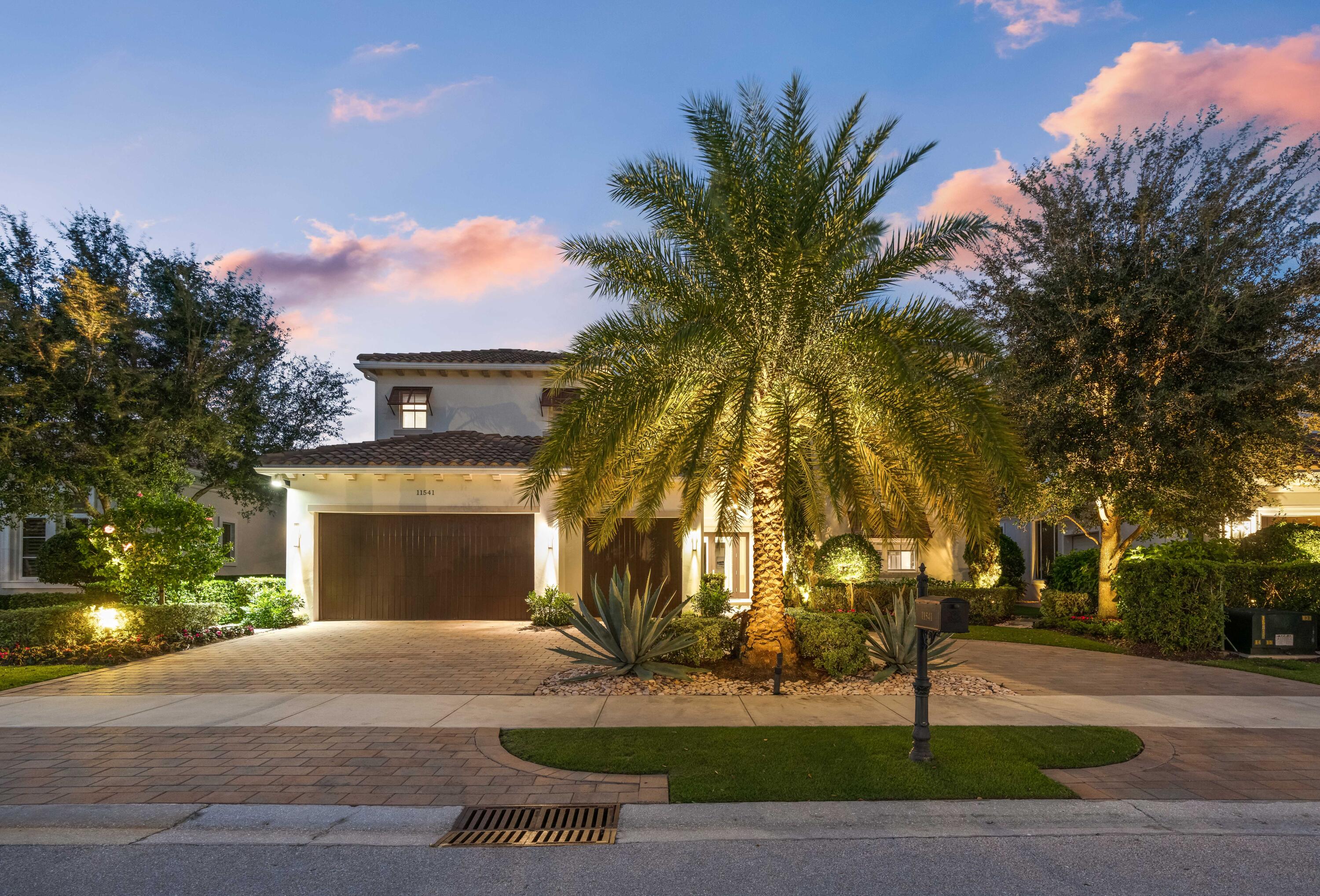OLD PALM 2 - Residential