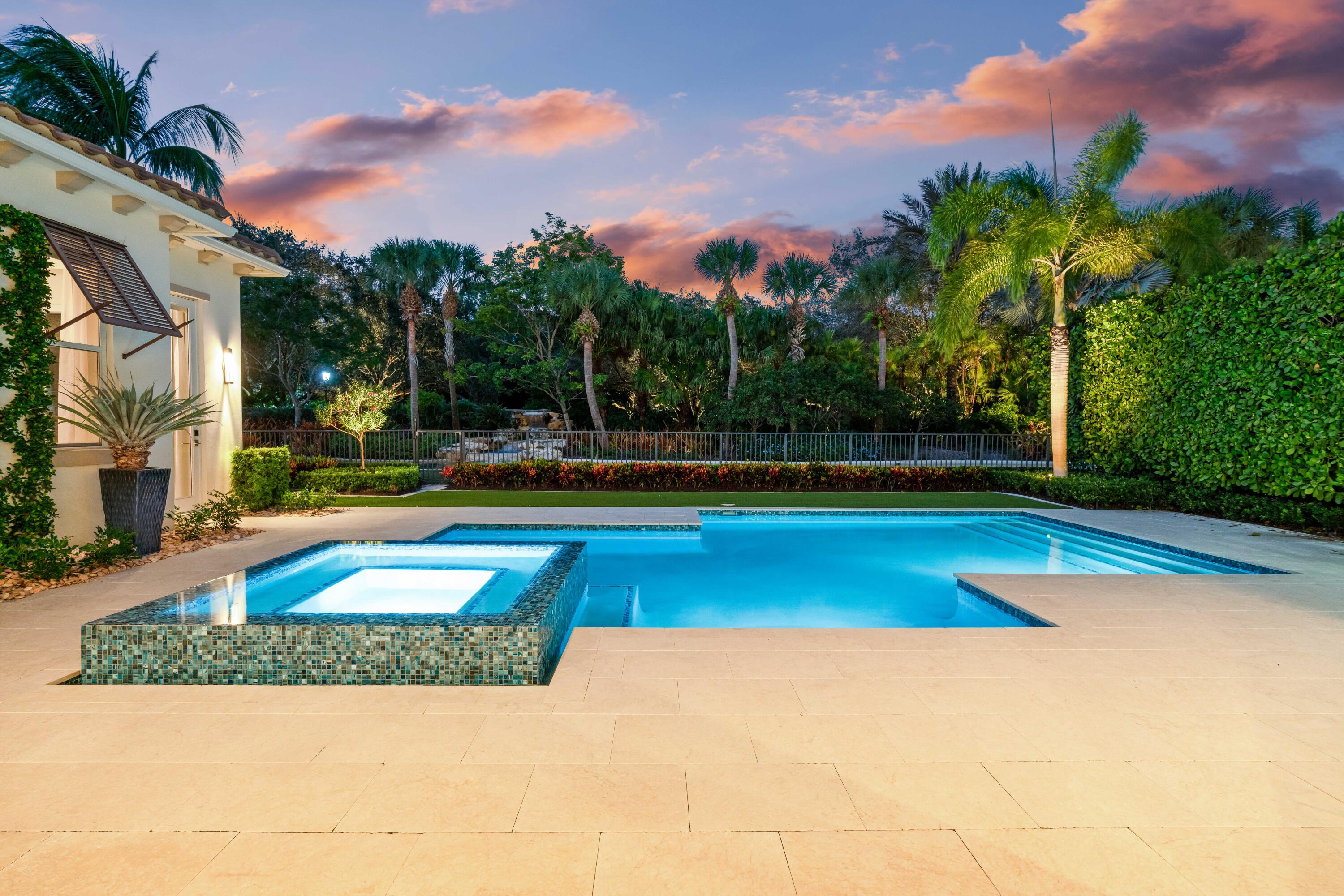 OLD PALM 2 - Residential