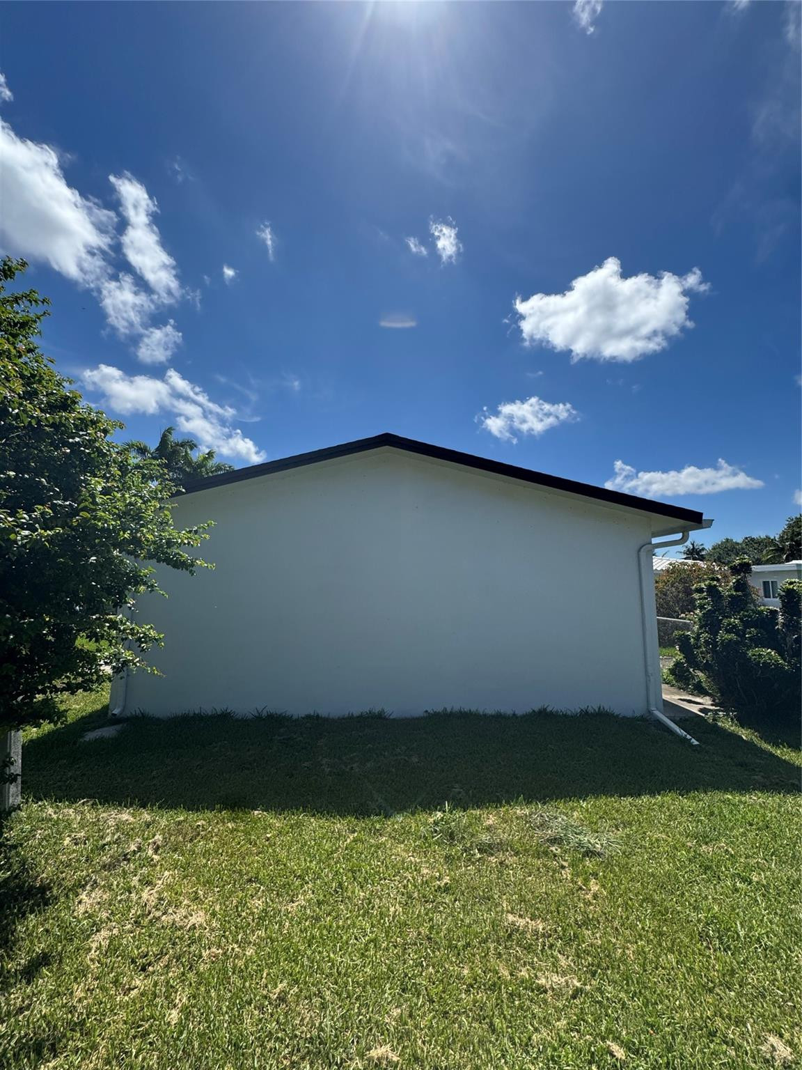 BREEZY MANOR AMENDED - Residential