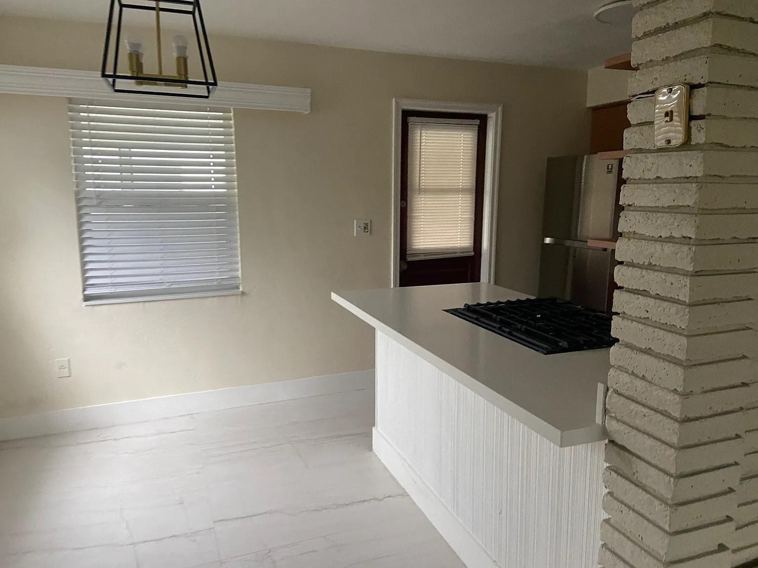 BREEZY MANOR AMENDED - Residential
