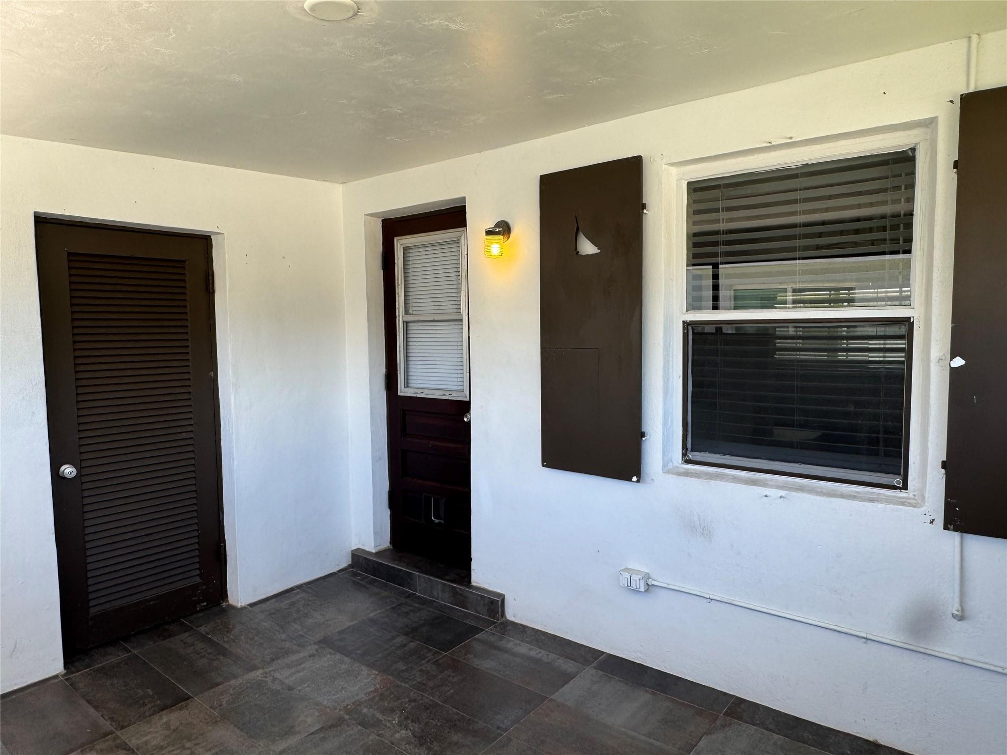 BREEZY MANOR AMENDED - Residential