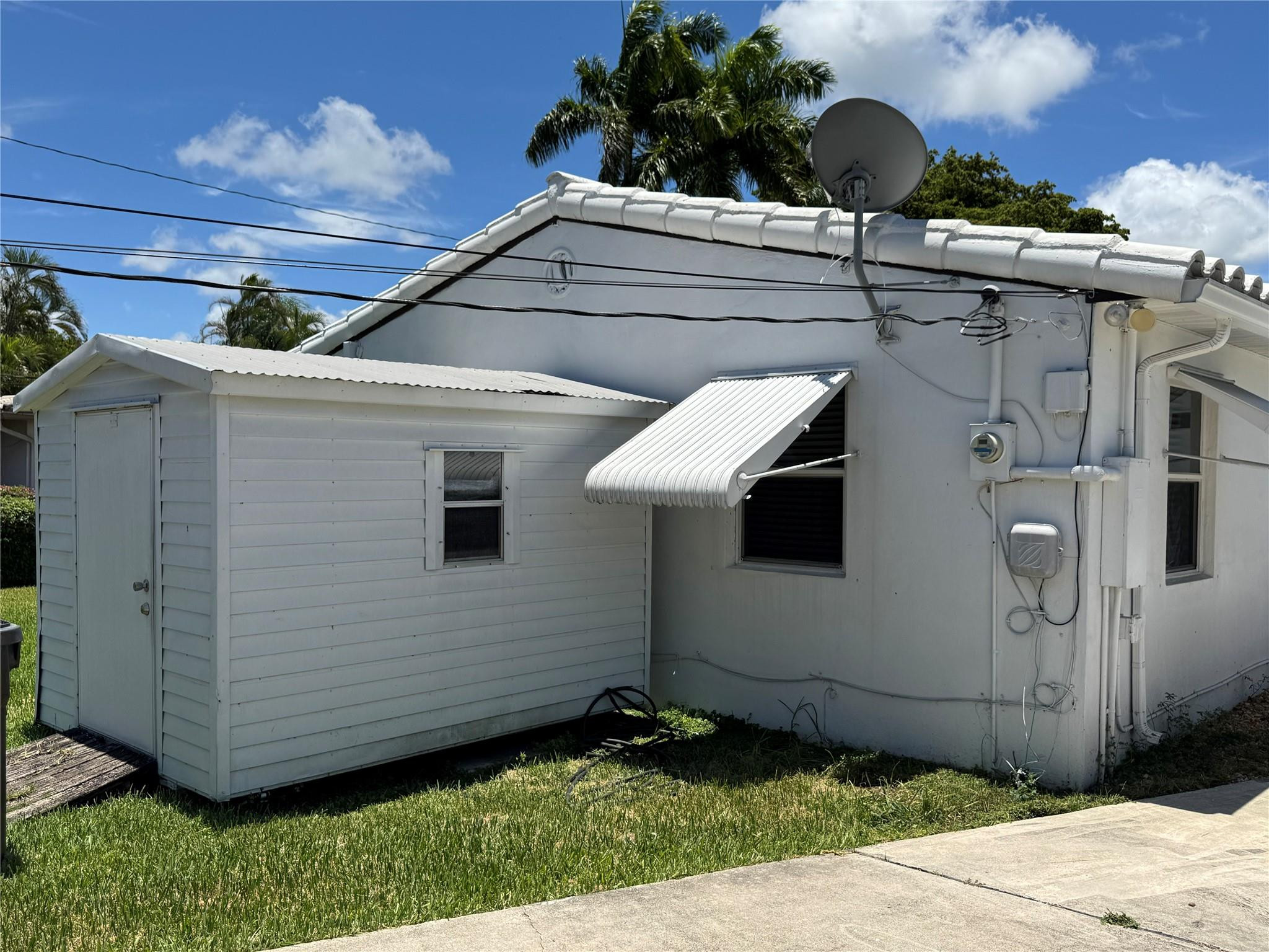 BREEZY MANOR AMENDED - Residential