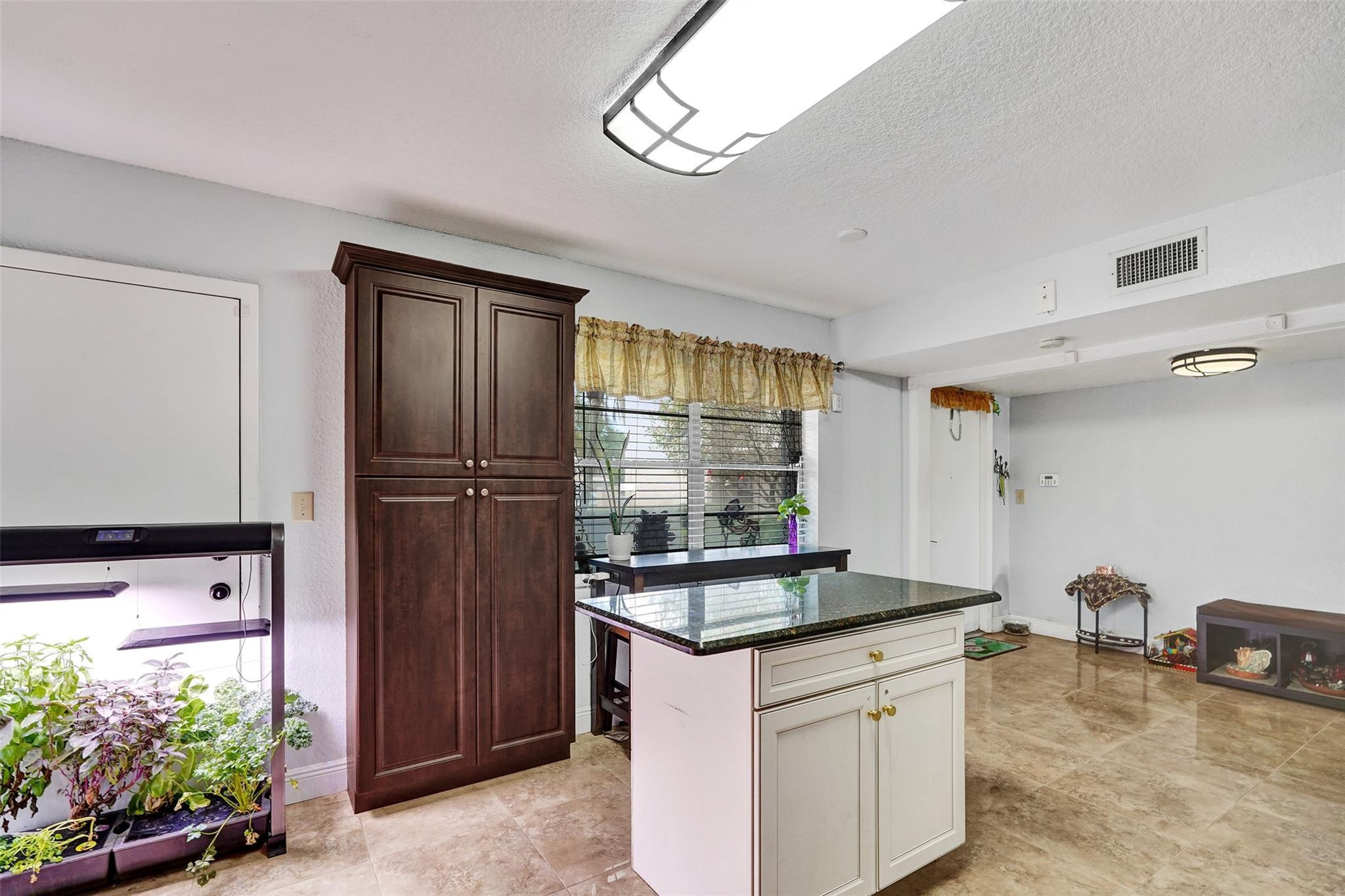 CYPRESS AT WOODMONT II - Residential