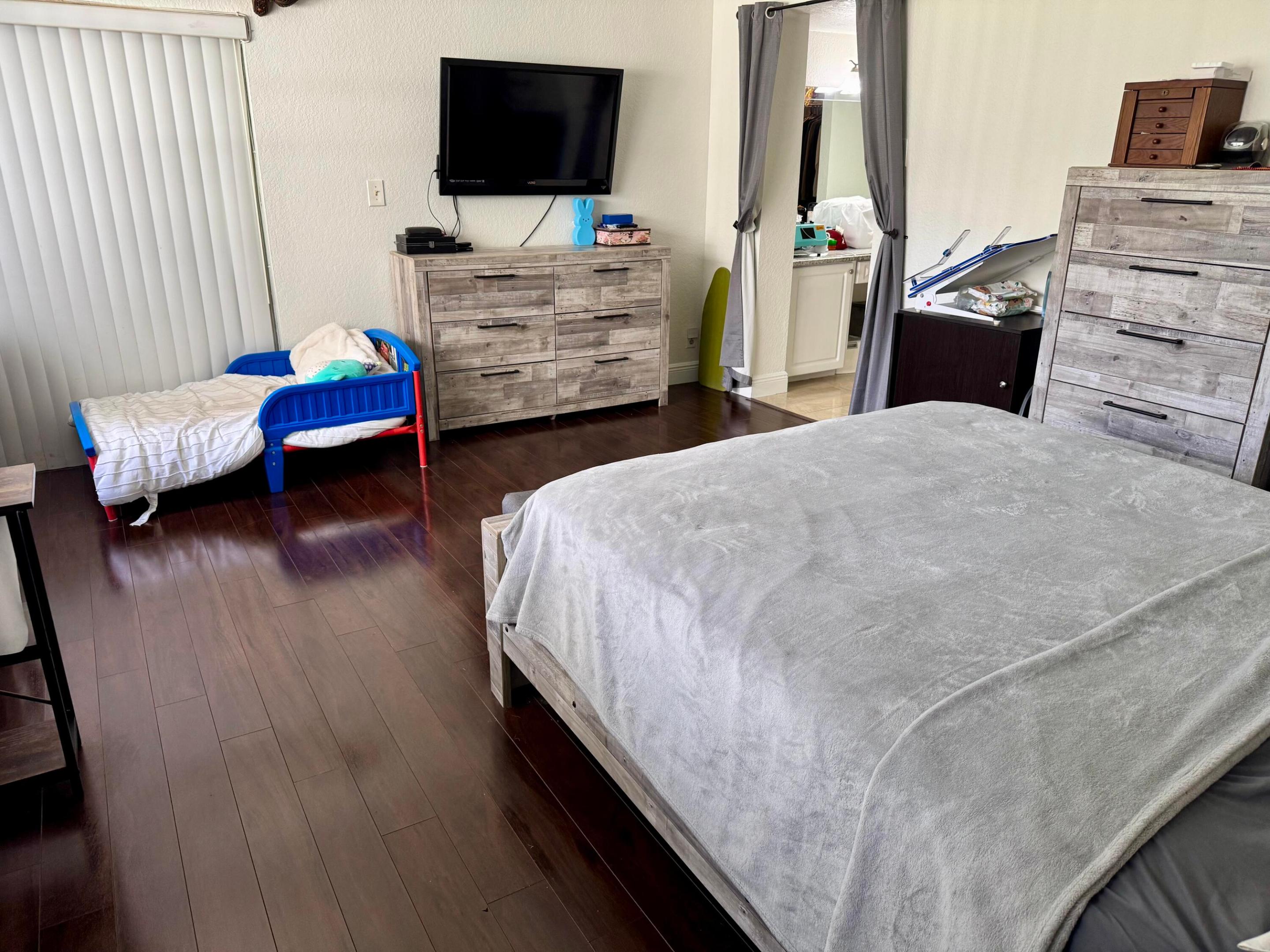 CYPRESS AT WOODMONT II - Residential