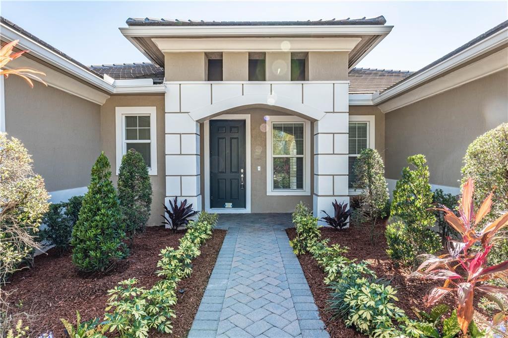 Beautiful and spacious 4 bed/3 bath one story house in Heron Bay with serene water view in the back. Separate family, living and formal dining rooms, brand new engineer wood floors in all bedrooms, freshly painted, upgraded cabinets, a gas cooktop, hurricane impact windows throughout the house. Excellent Schools. Resort style club houses, 10 clay tennis courts... Must See, Don't miss it!