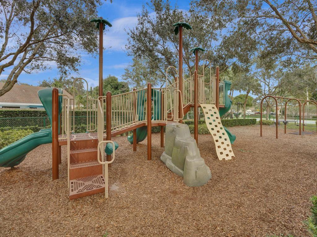 Welleby Springs - Residential