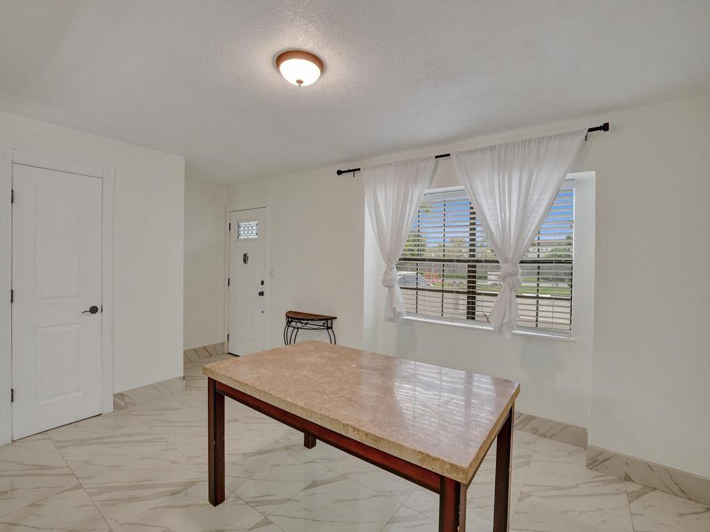 Welleby Springs - Residential