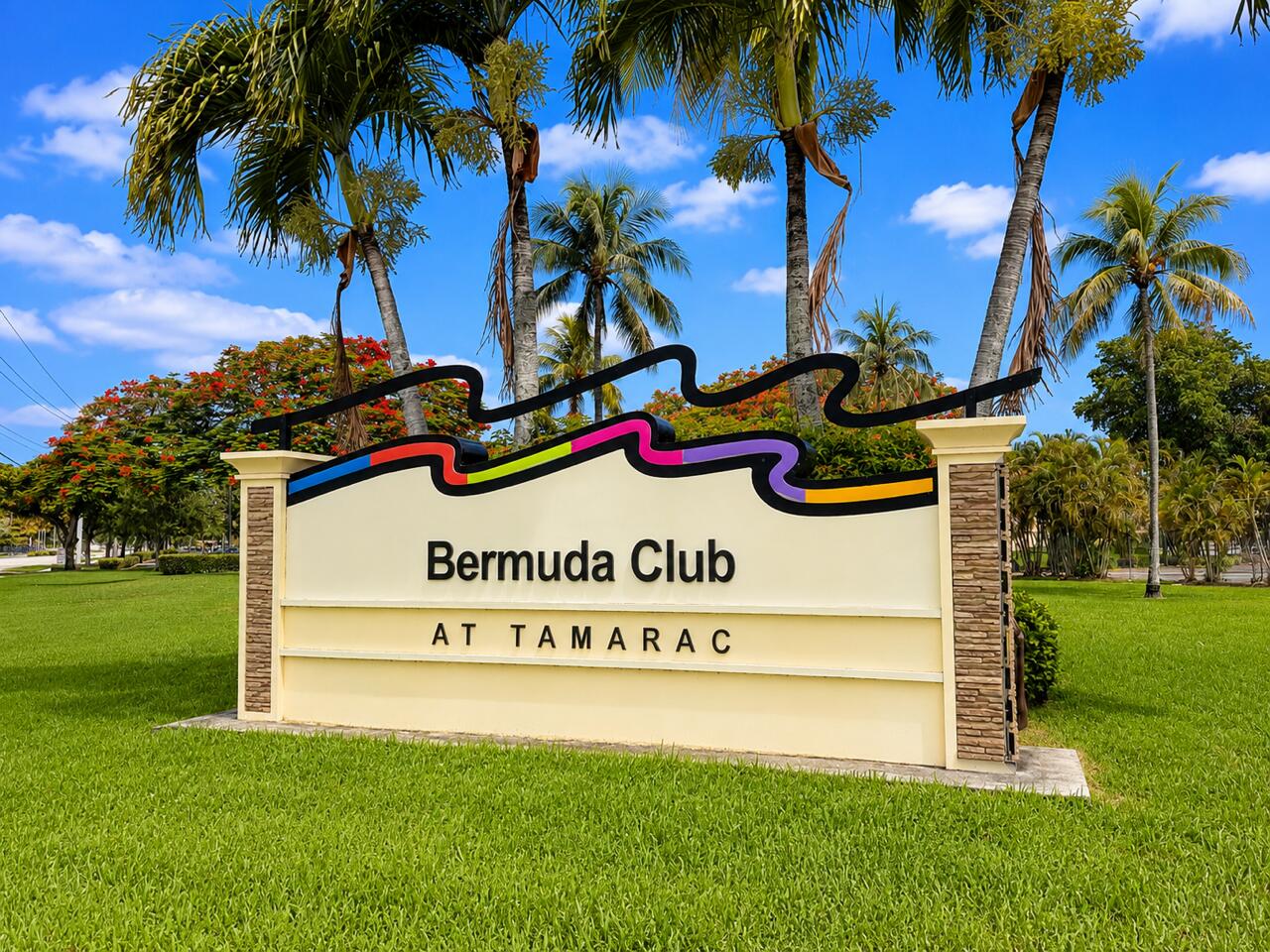 BERMUDA CLUB SIX CONDO - Residential