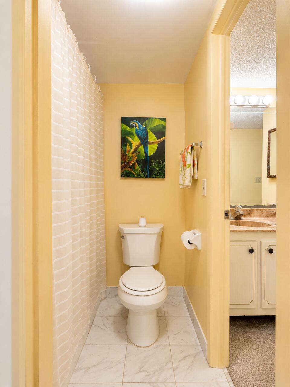 BERMUDA CLUB SIX CONDO - Residential