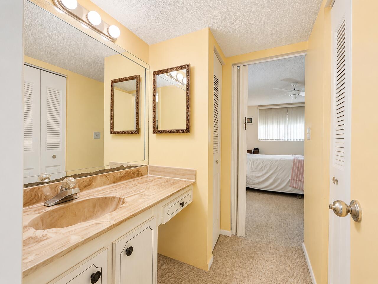 BERMUDA CLUB SIX CONDO - Residential