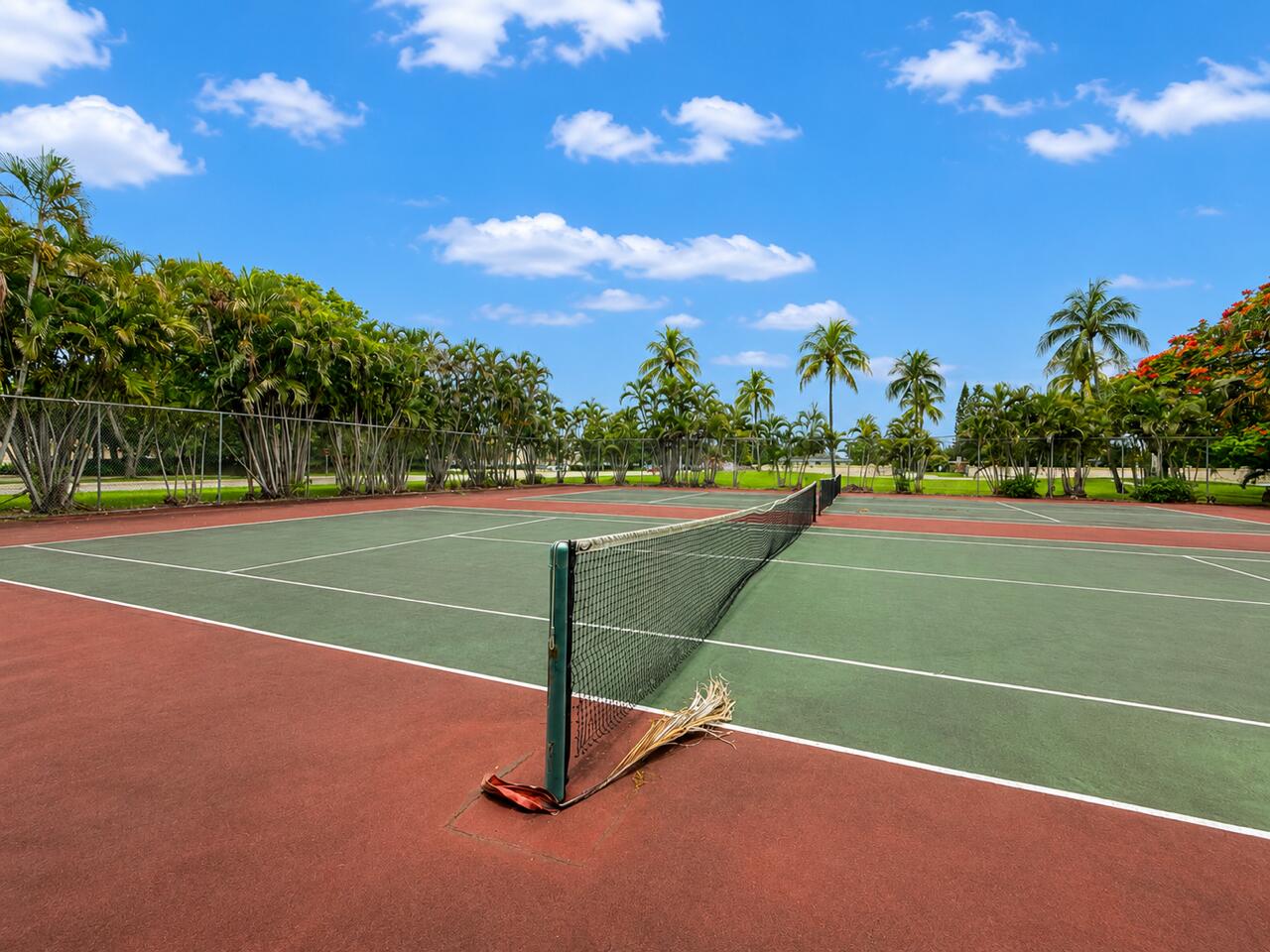 BERMUDA CLUB SIX CONDO - Residential