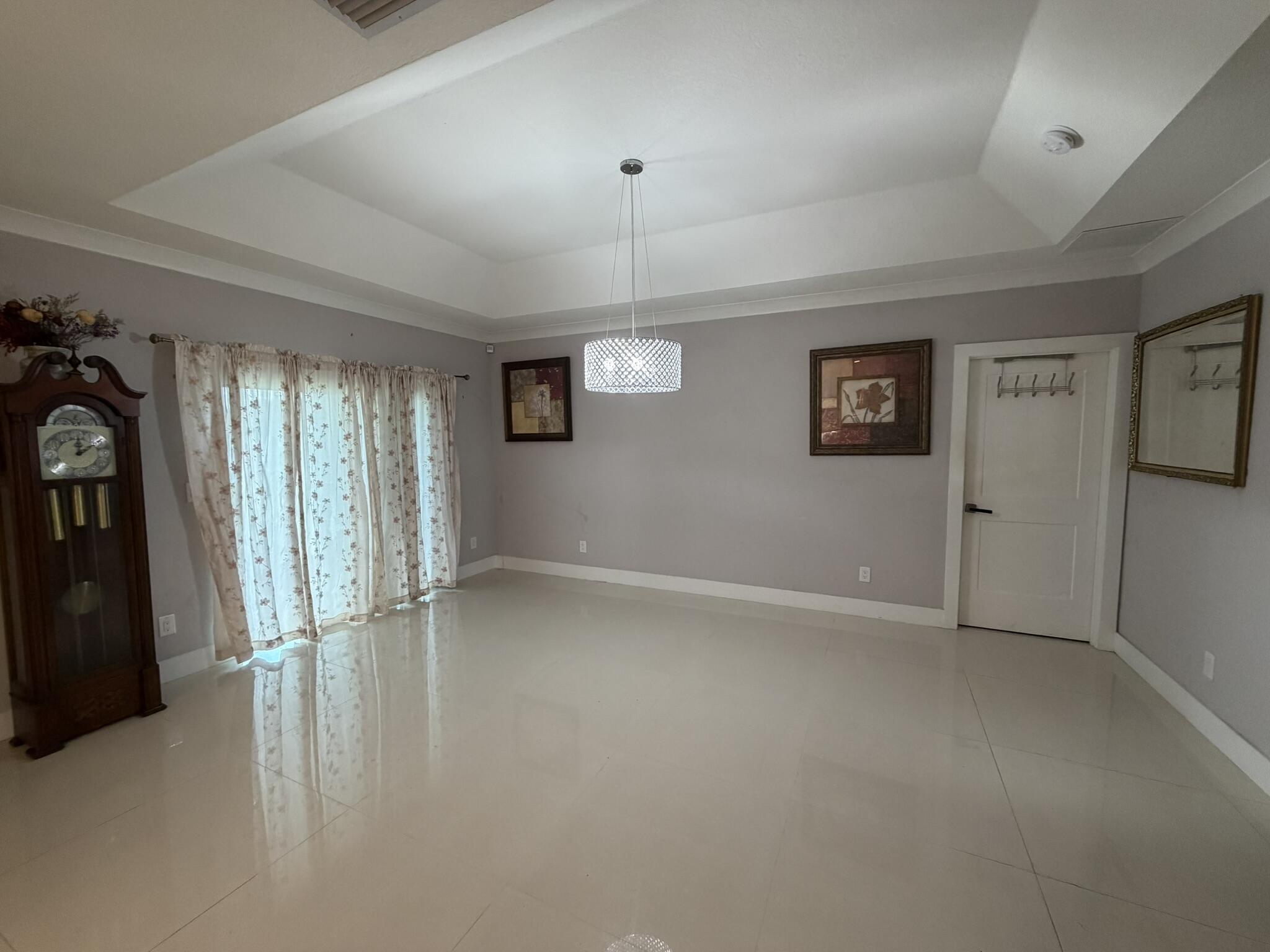 PORT ST LUCIE SECTION 33 - Residential