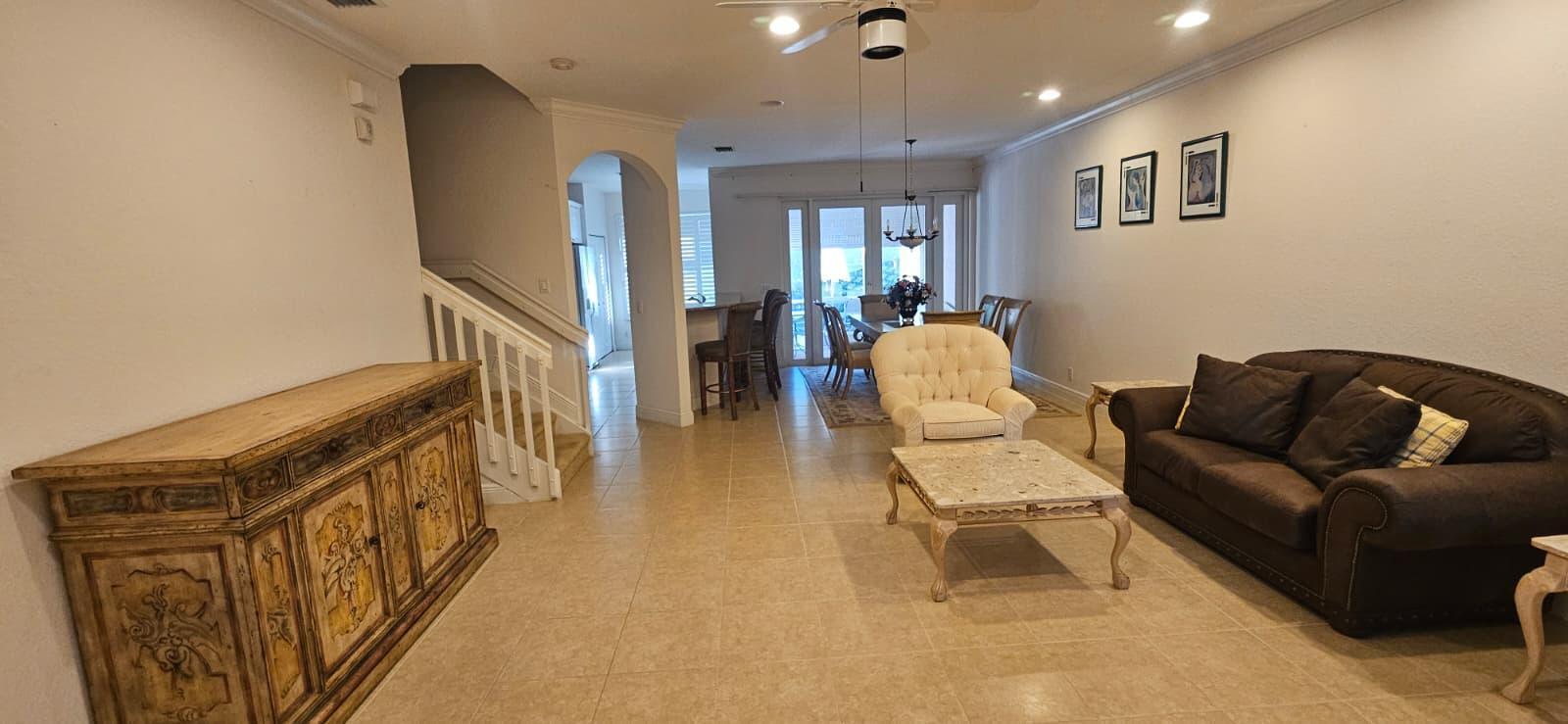 LAS BRISAS - Residential