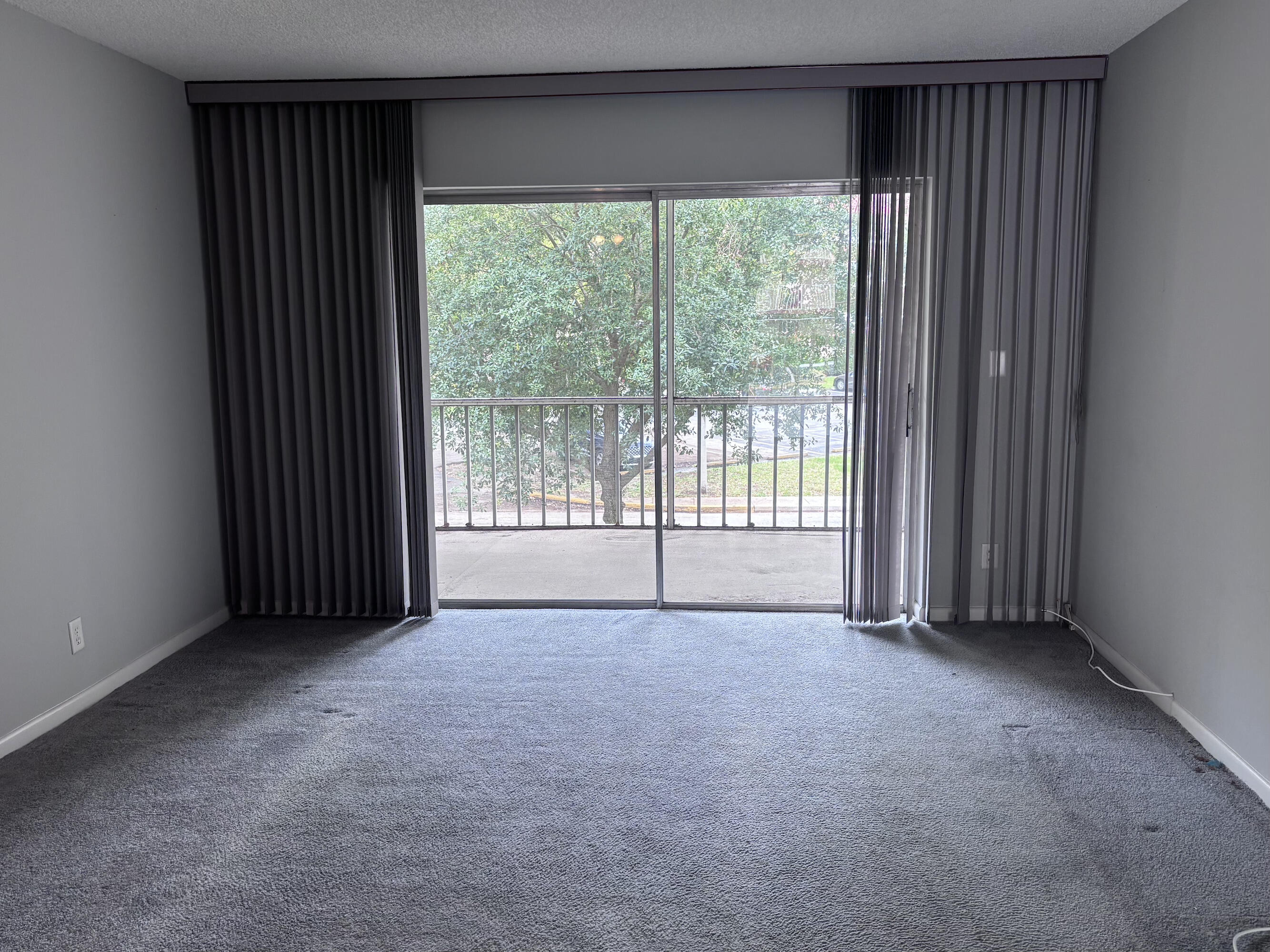 ORIOLE GOLF & TENNIS CLUB CONDO - Residential