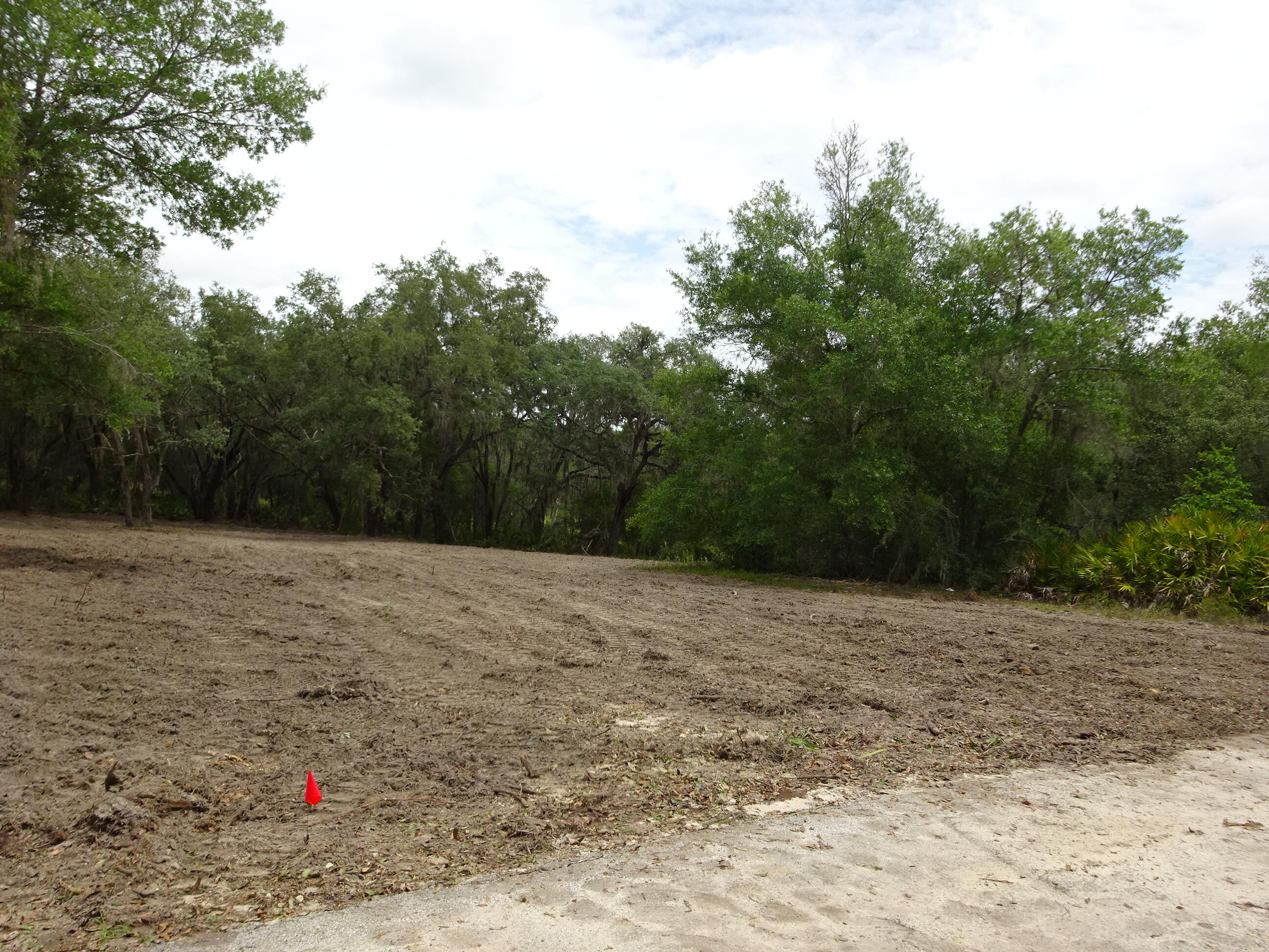 Rainbow Lakes Estates - Land