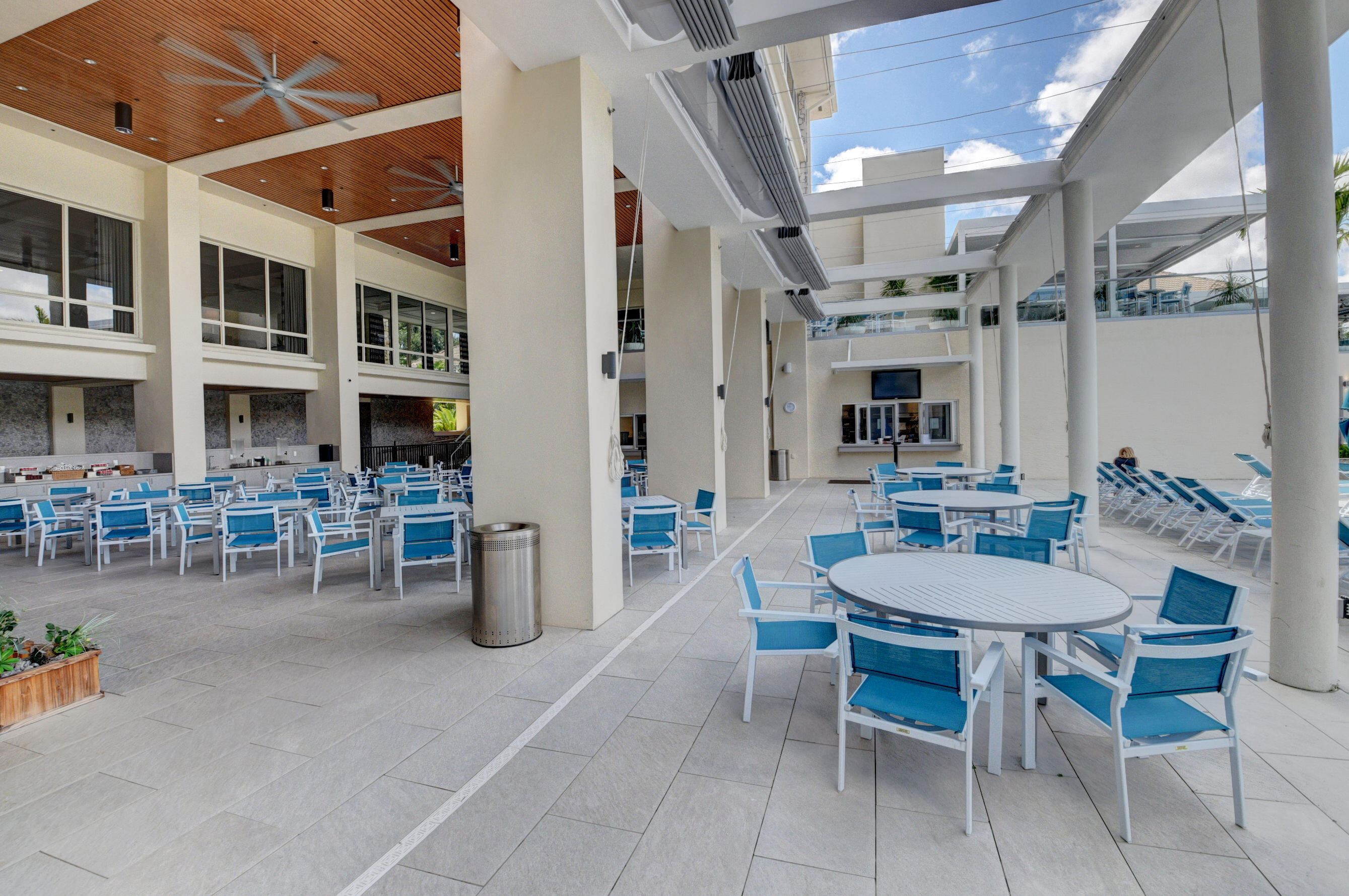 SOUTHPORT AT HUNTERS RUN CONDO - Residential