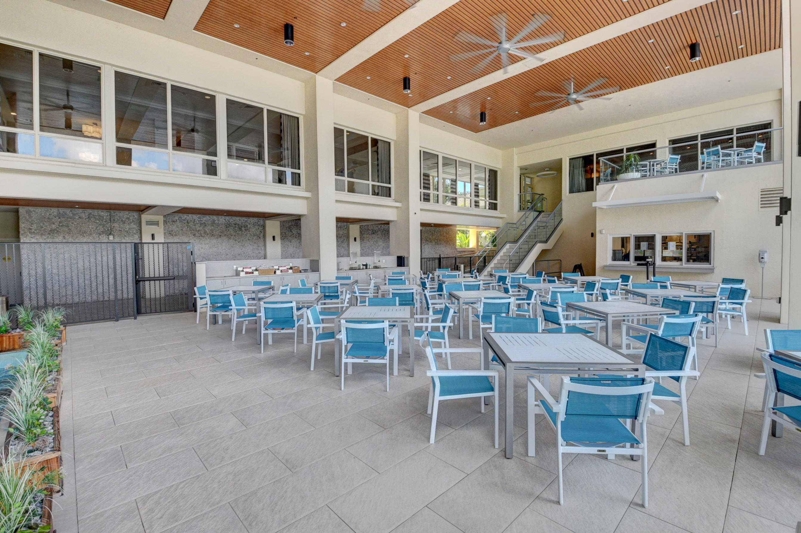 SOUTHPORT AT HUNTERS RUN CONDO - Residential