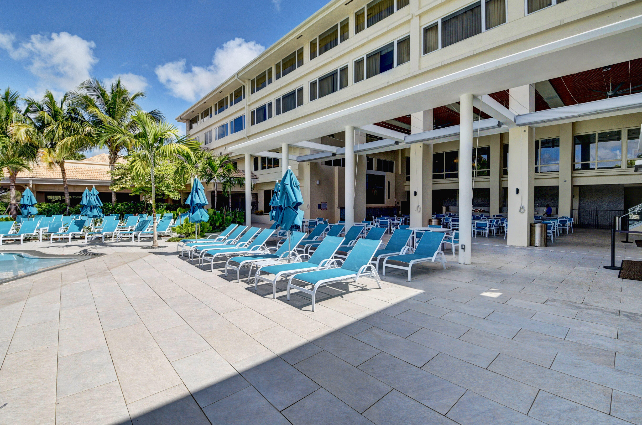 SOUTHPORT AT HUNTERS RUN CONDO - Residential
