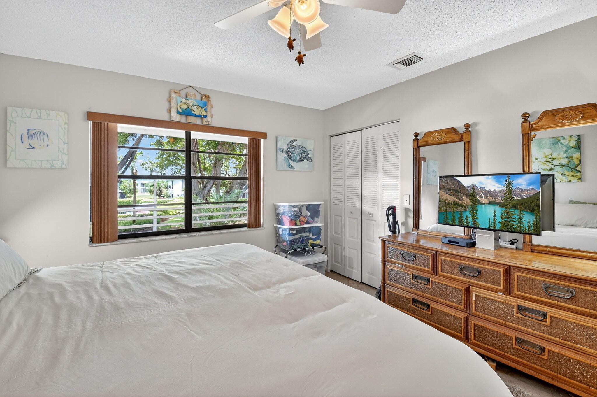 SOUTHPORT AT HUNTERS RUN CONDO - Residential