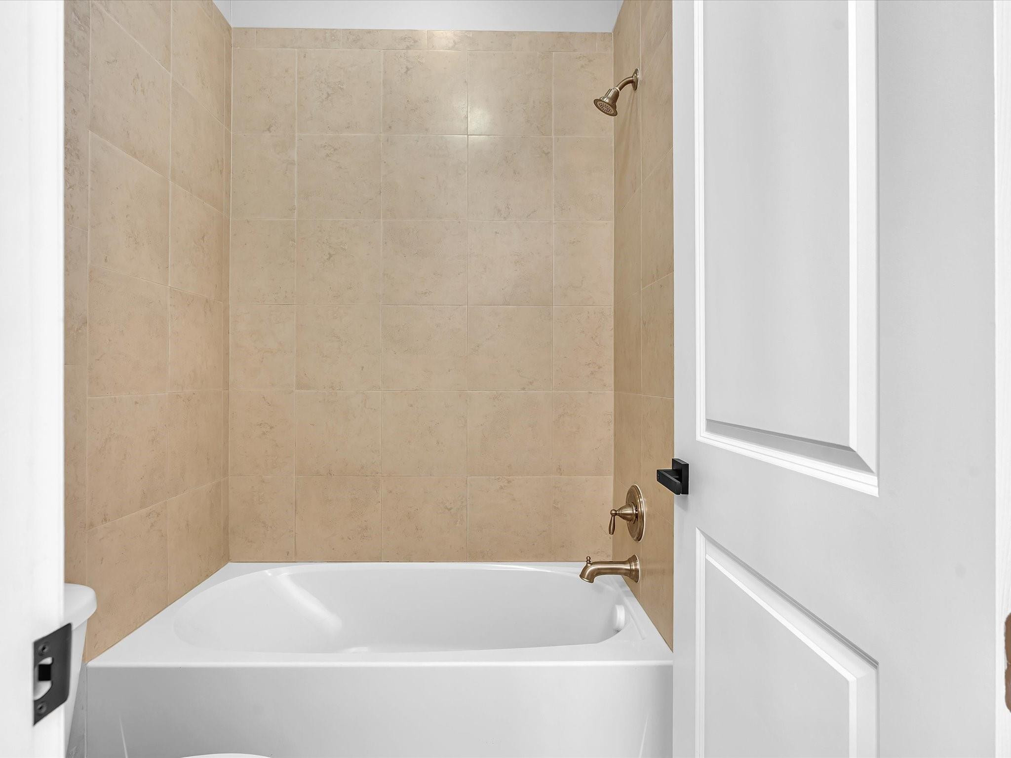 MILL CREEK AT COOPER CITY - Residential Lease