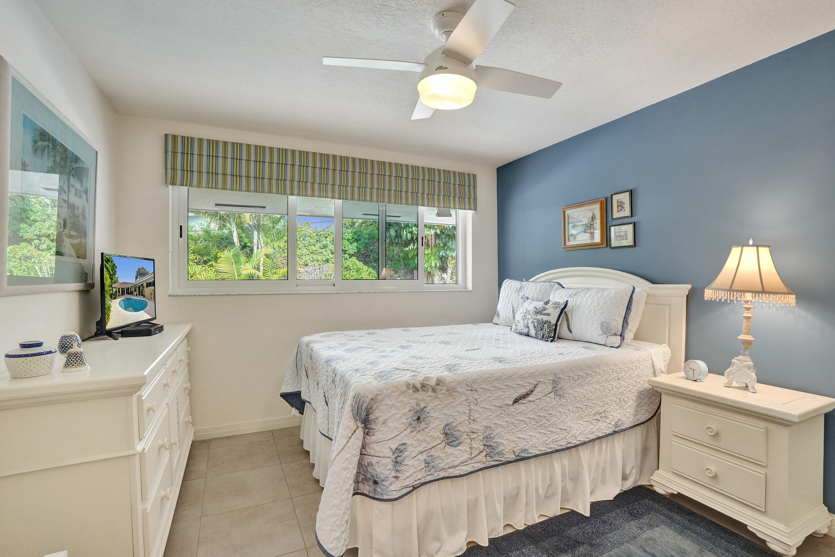 Coral Ridge Country Club Estates - Residential