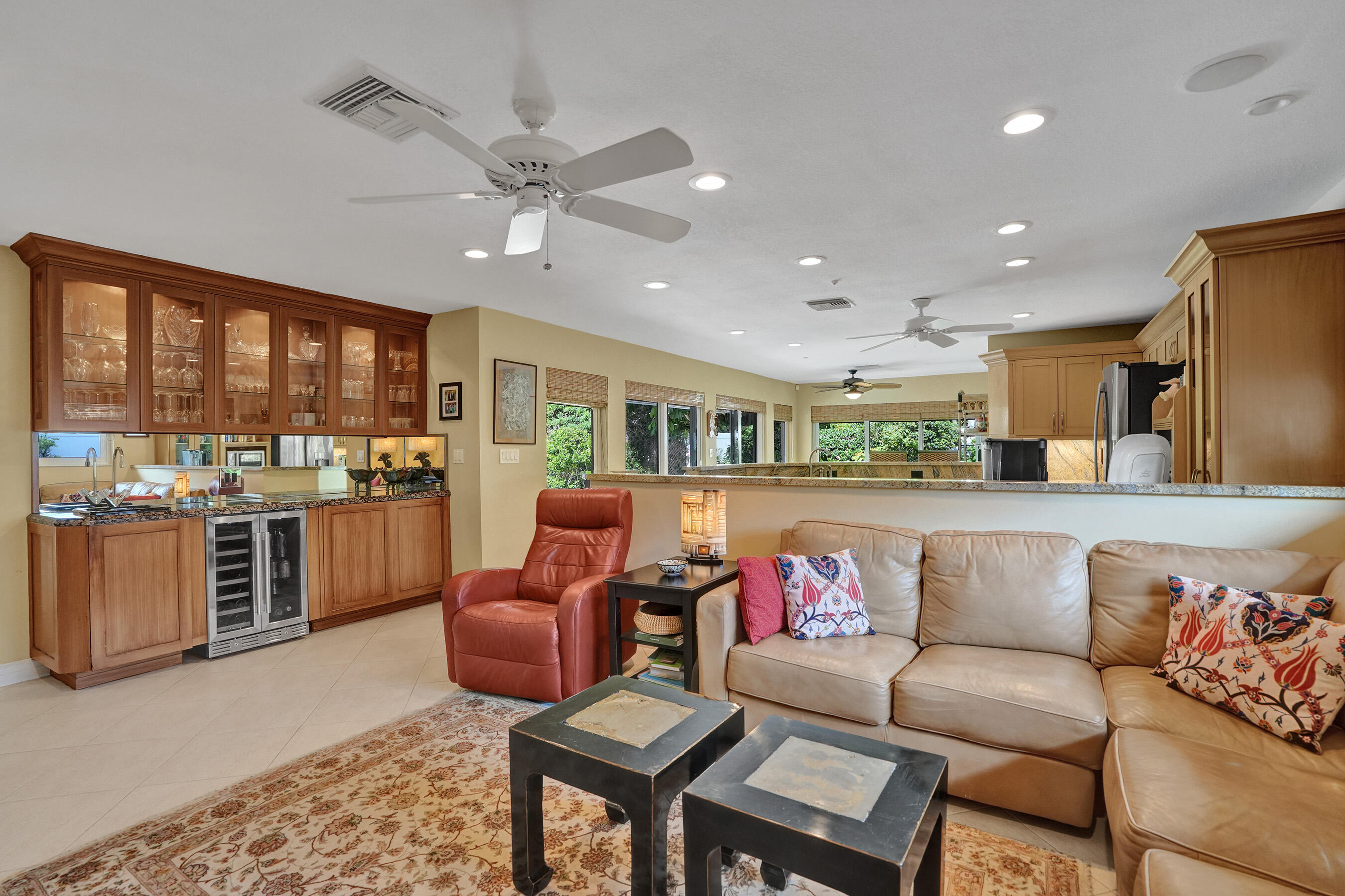 Coral Ridge Country Club Estates - Residential