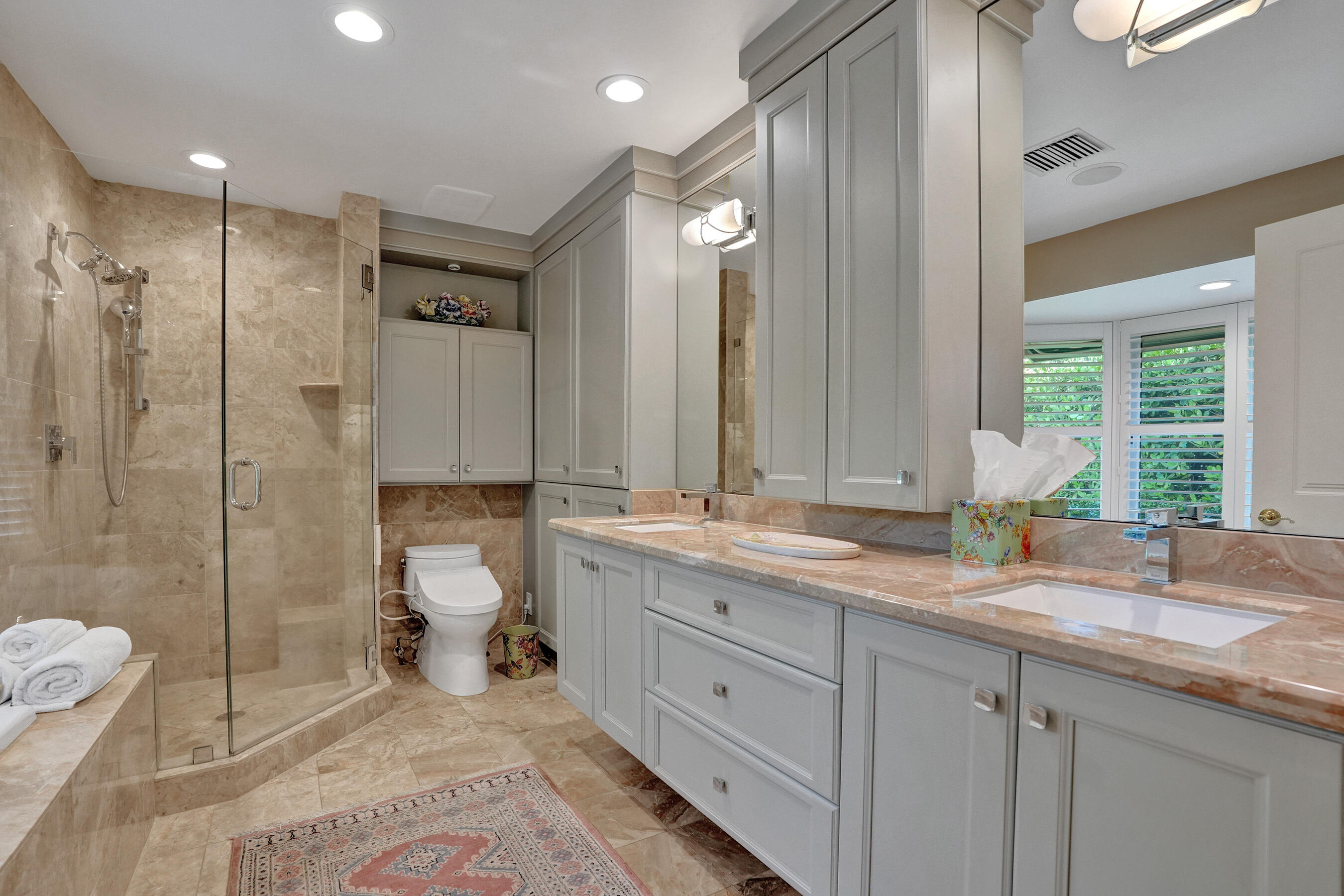 Coral Ridge Country Club Estates - Residential