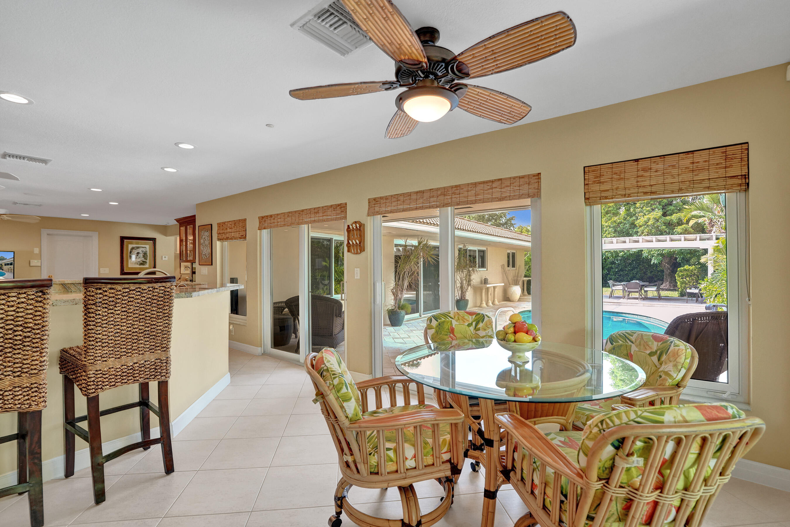 Coral Ridge Country Club Estates - Residential