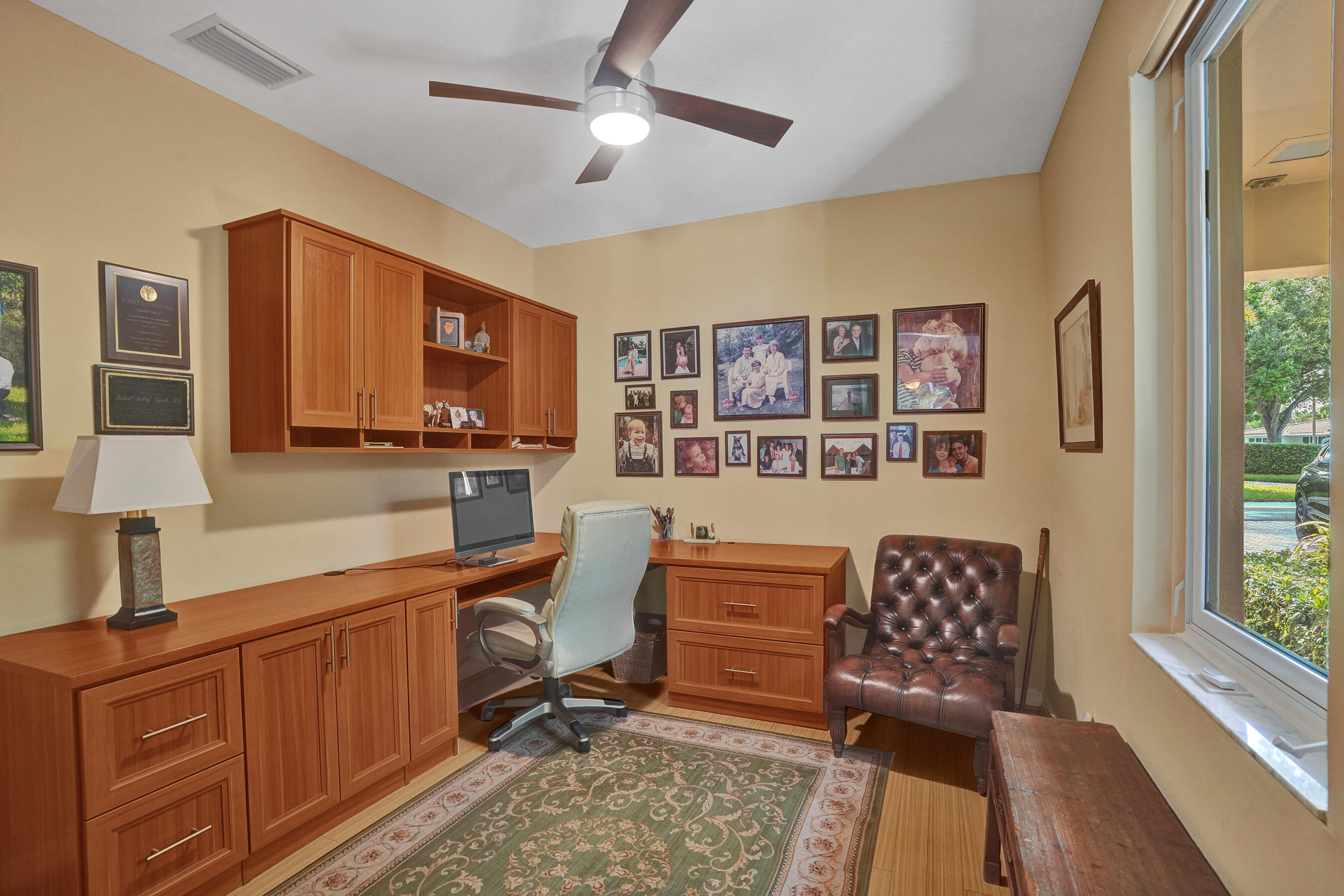 Coral Ridge Country Club Estates - Residential