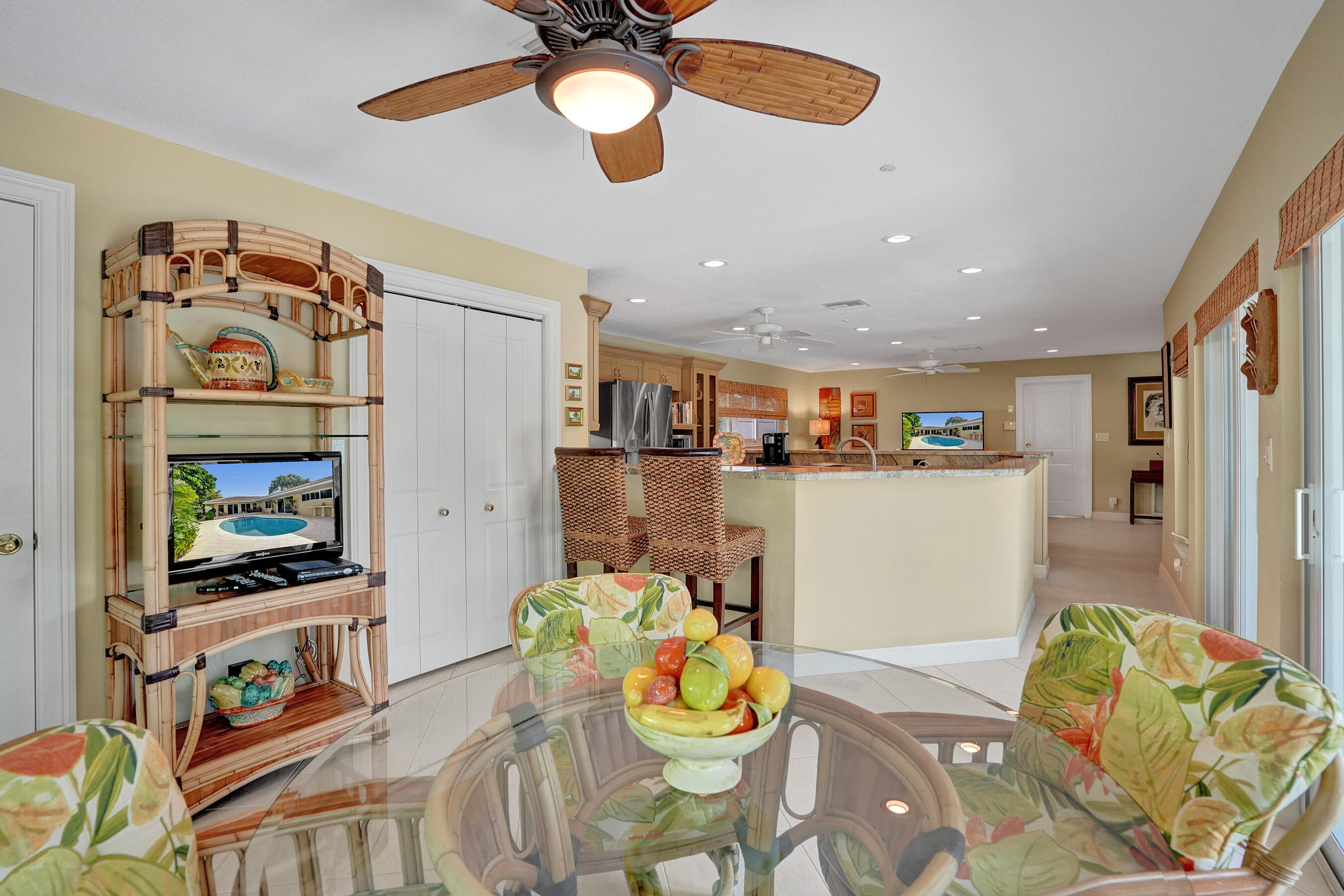 Coral Ridge Country Club Estates - Residential