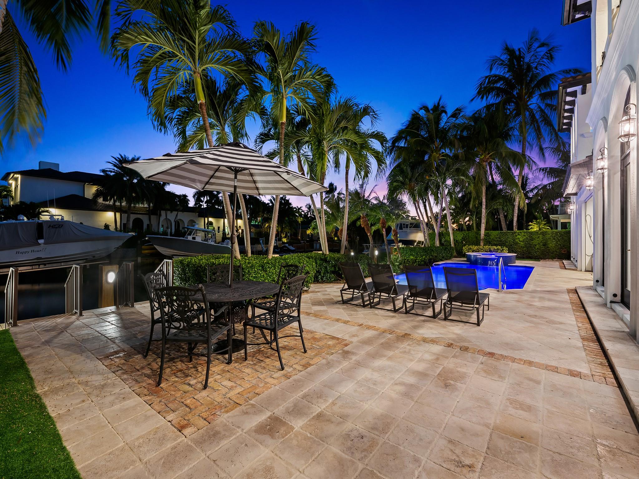 Lighthouse Point First Se - Residential