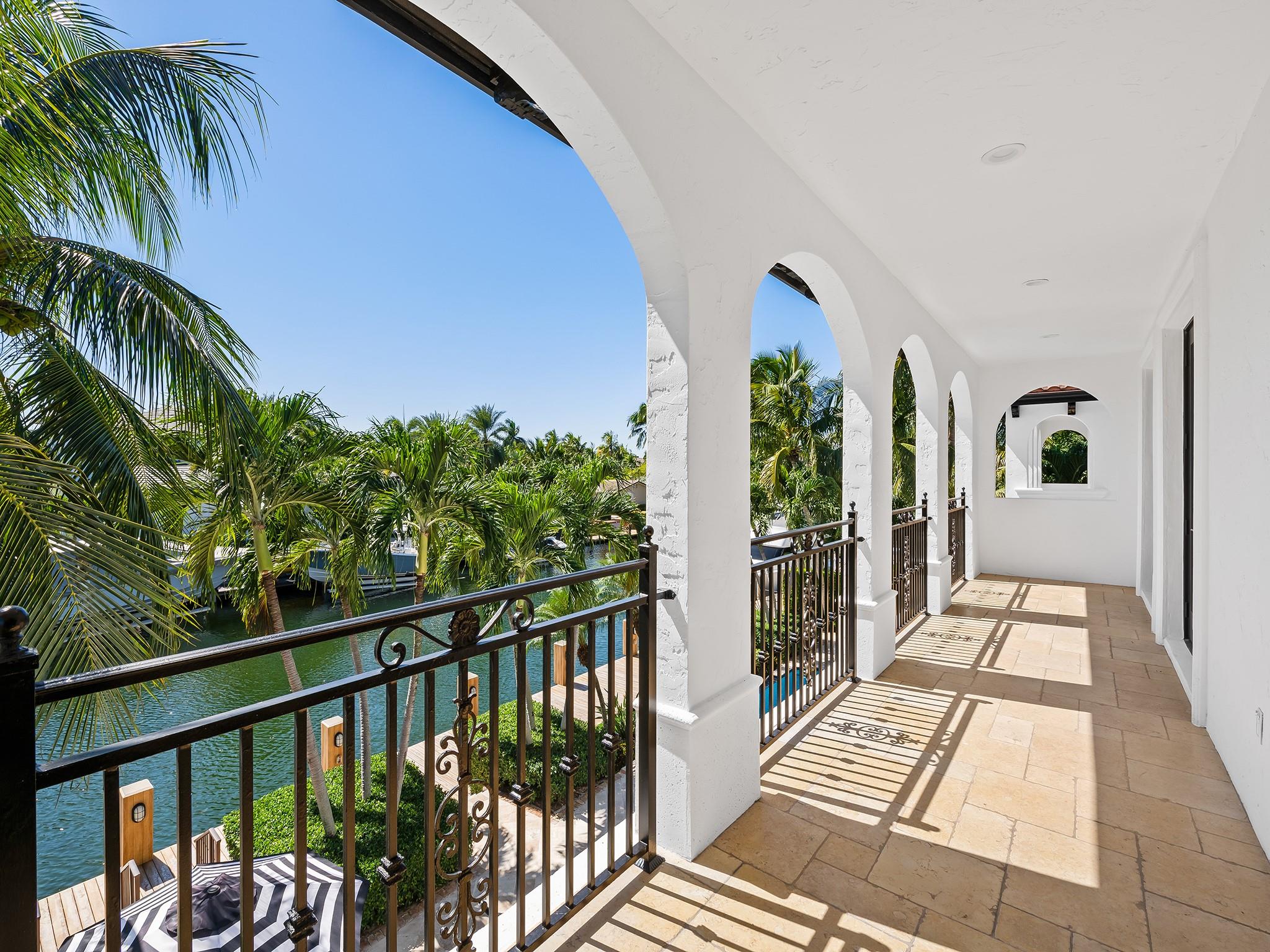 Lighthouse Point First Se - Residential