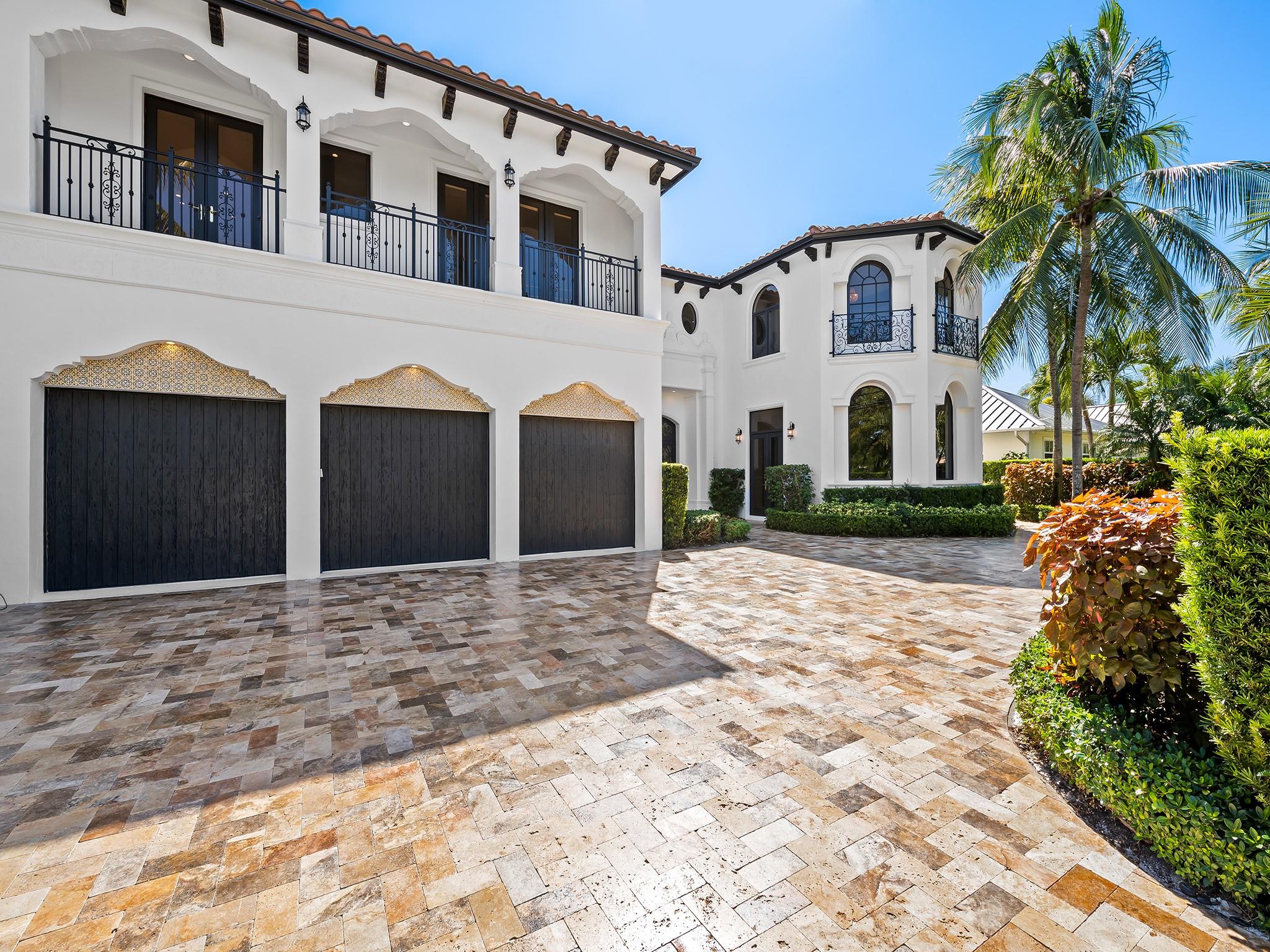 Lighthouse Point First Se - Residential