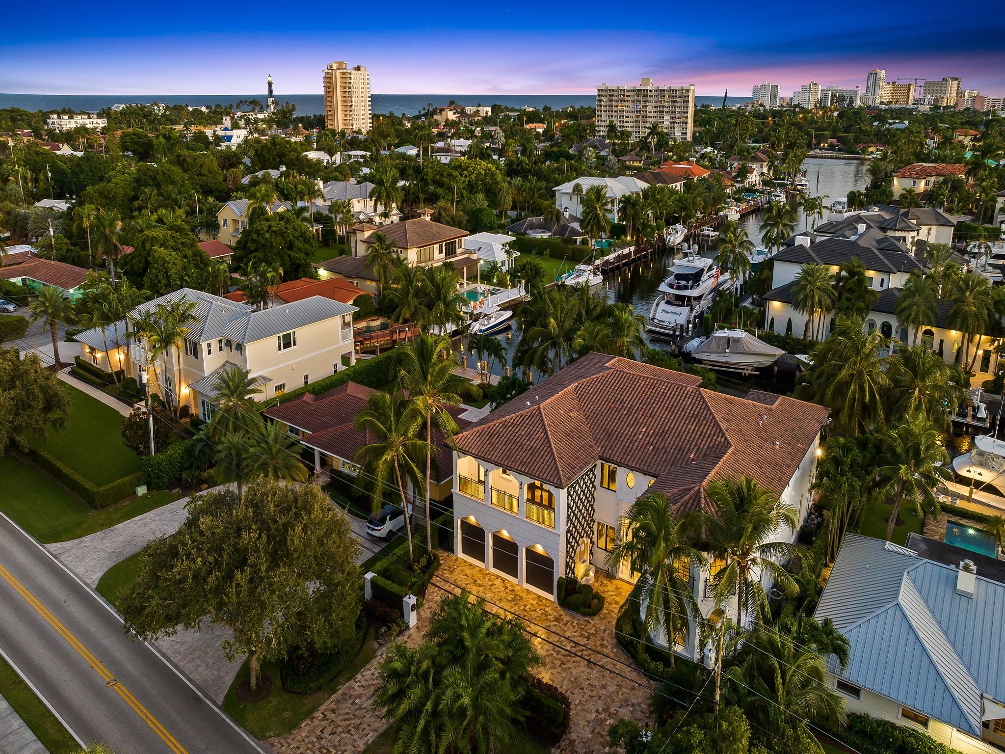 Lighthouse Point First Se - Residential