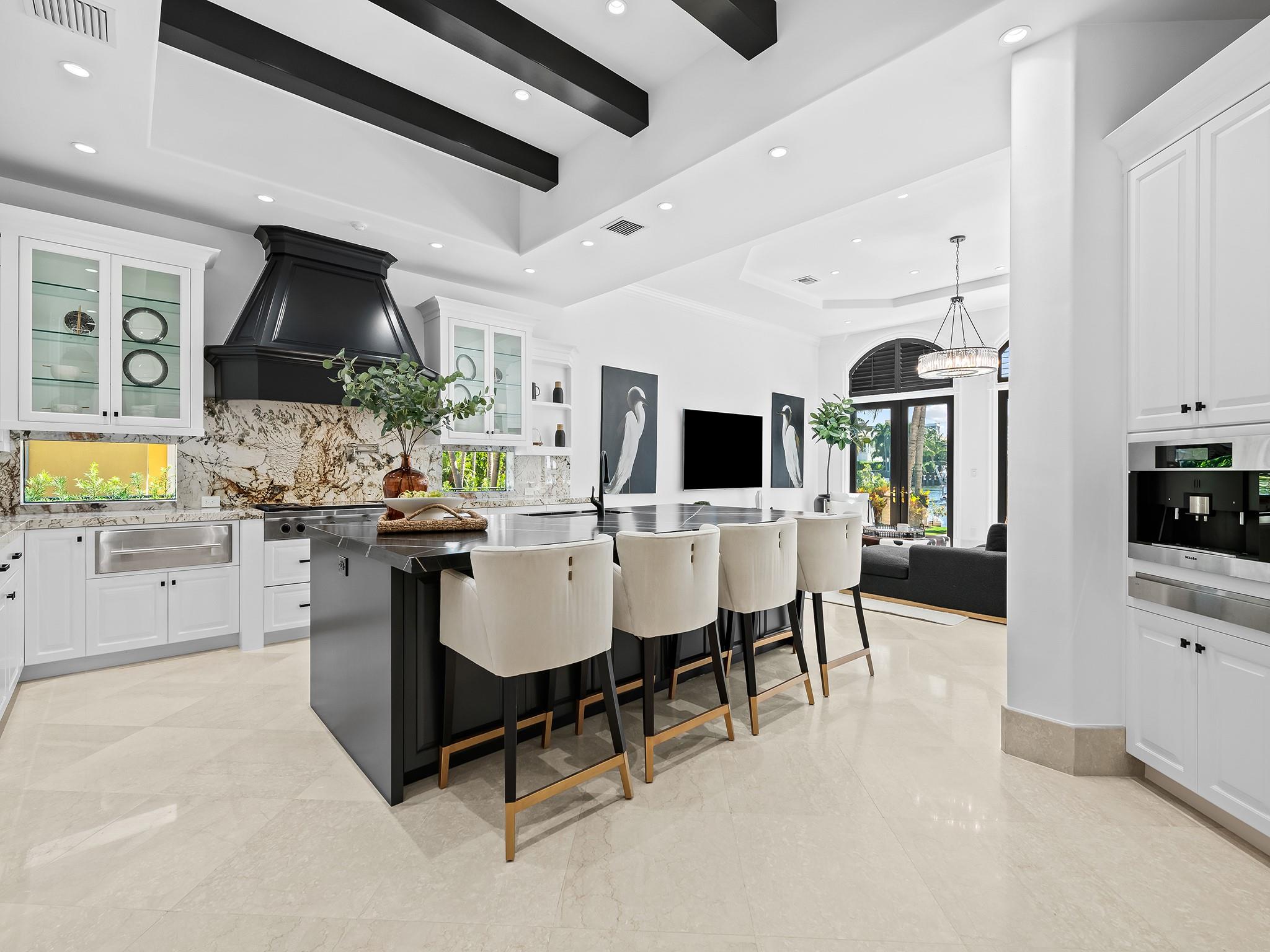 Lighthouse Point First Se - Residential