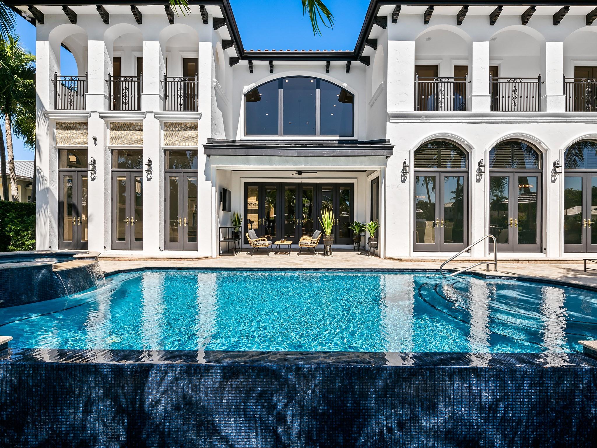 Lighthouse Point First Se - Residential