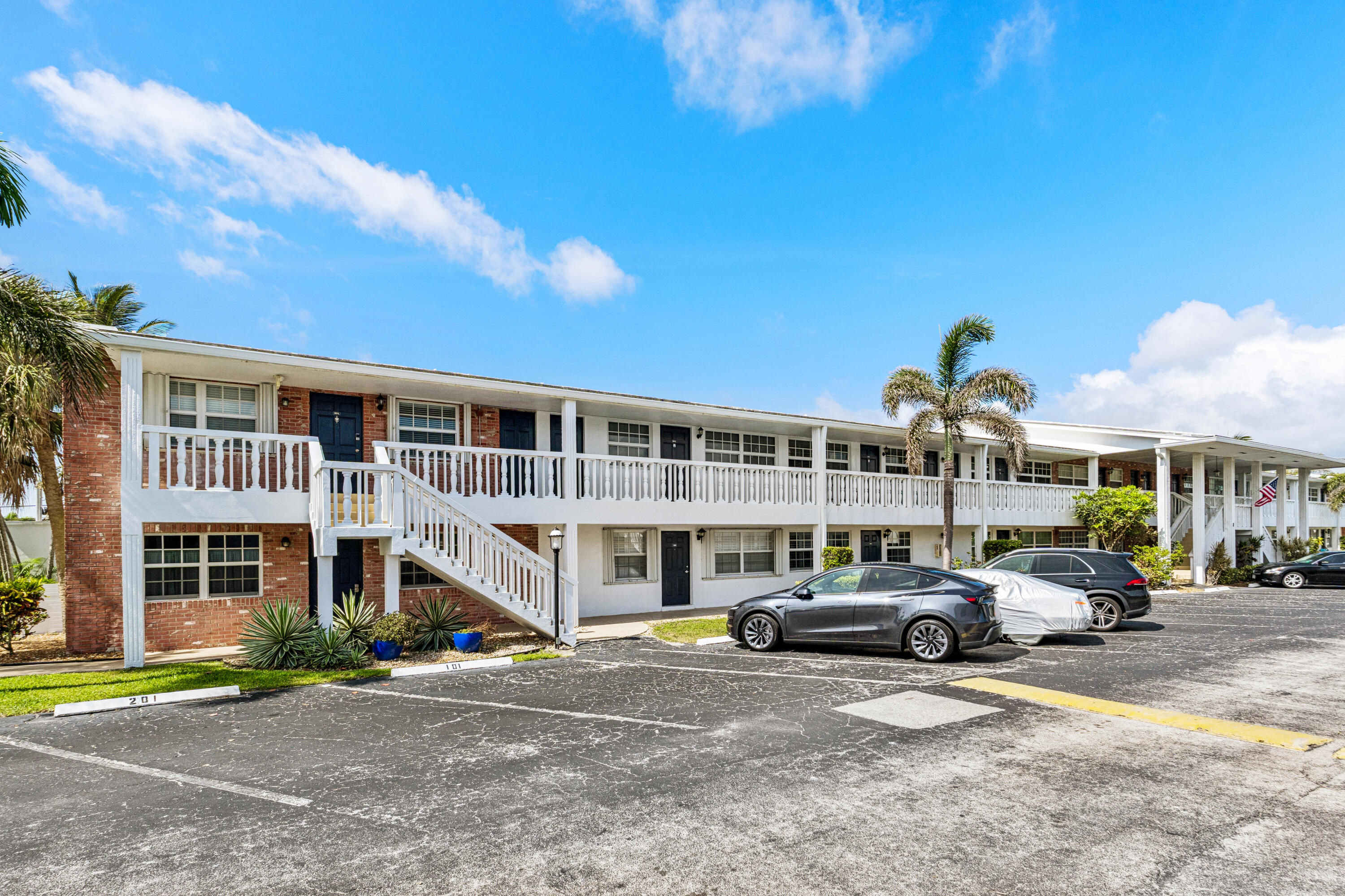 Colonial Ridge Corp, Fairfax - Residential