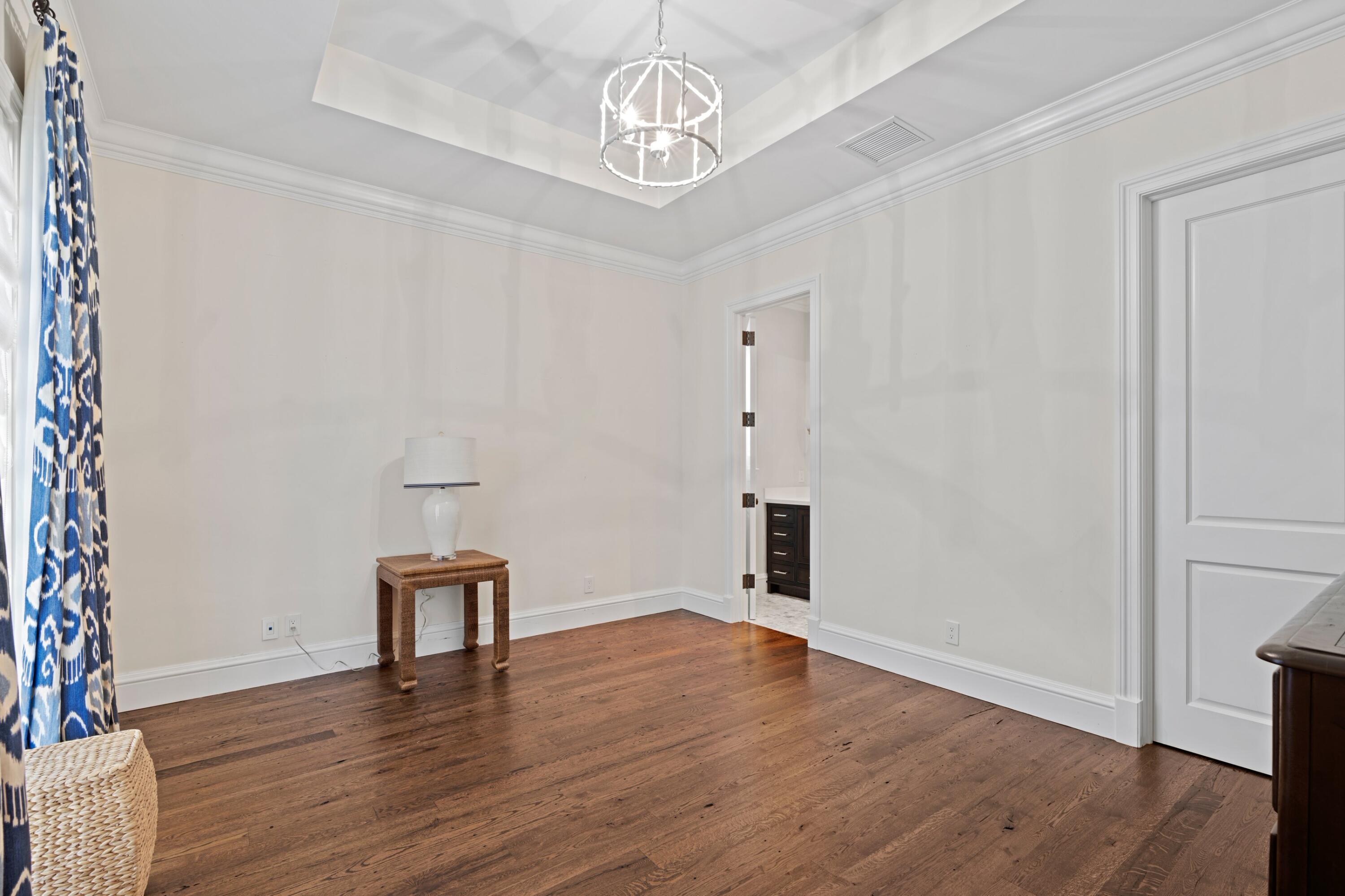 ROYAL PARK - Residential