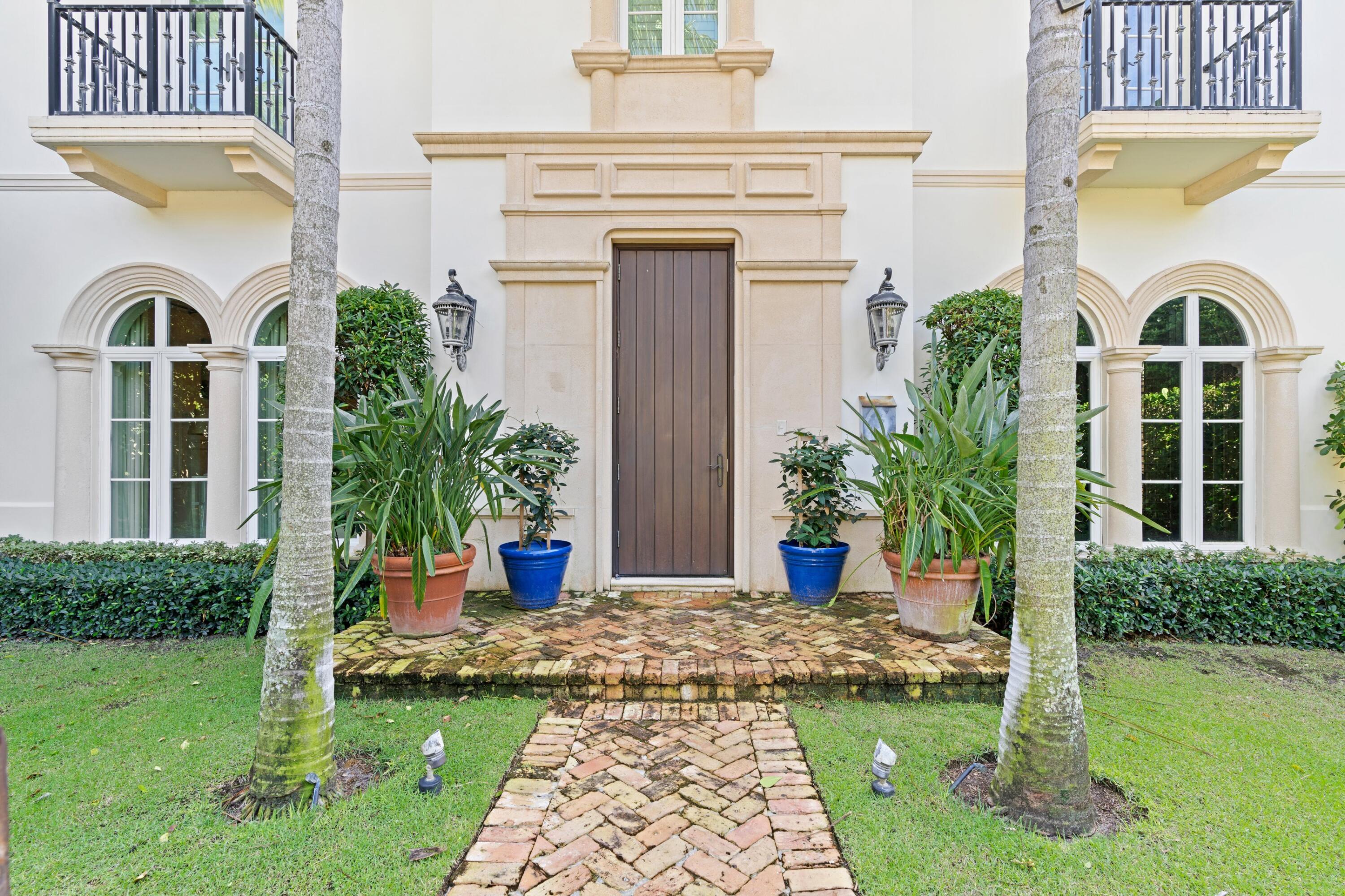 ROYAL PARK - Residential