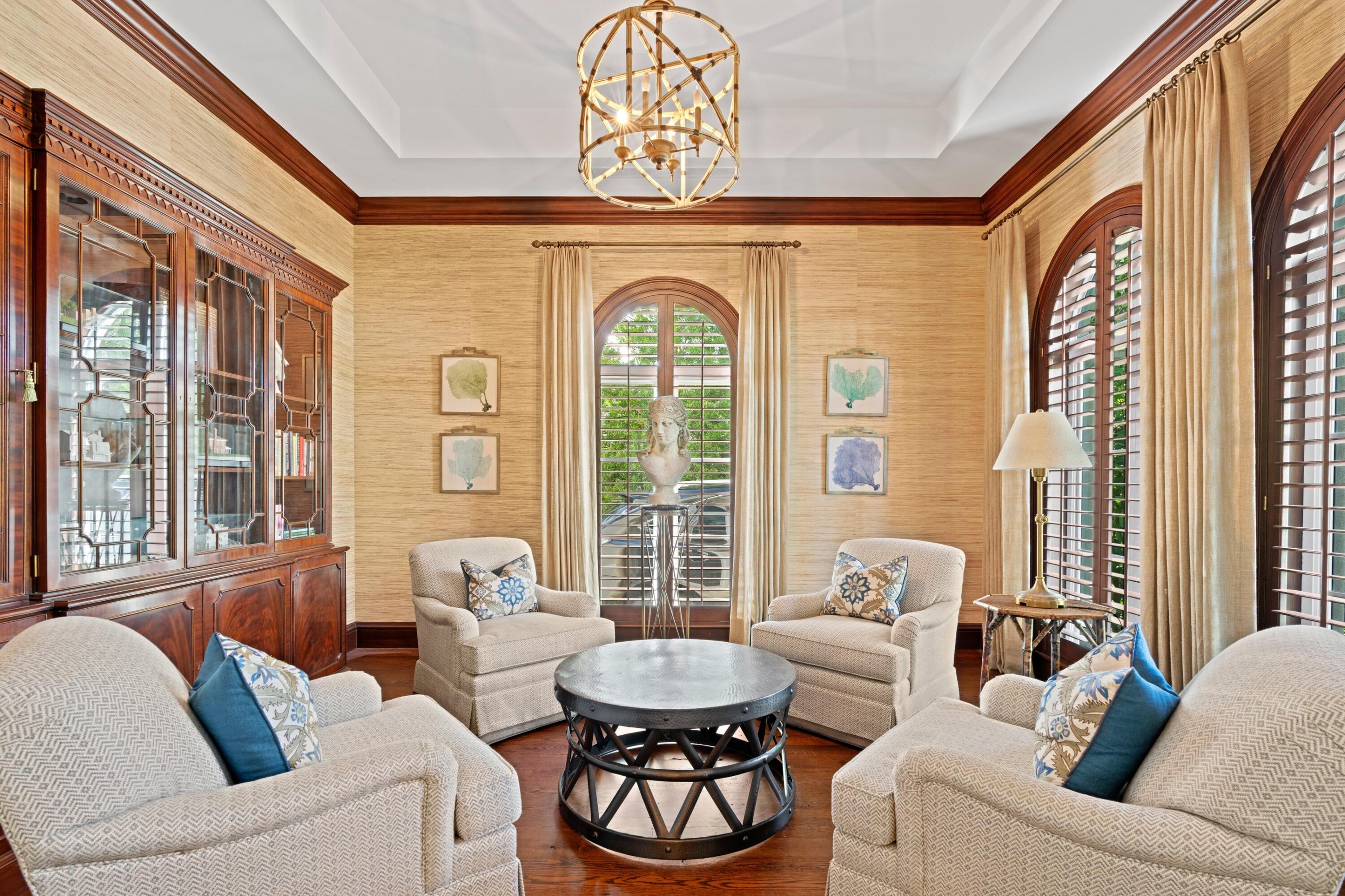 ROYAL PARK - Residential