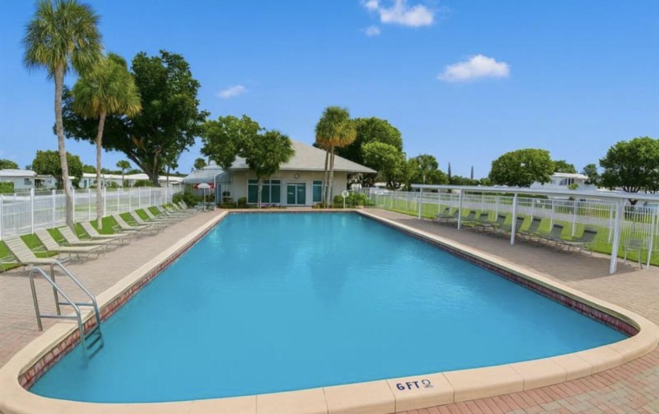 LEISUREVILLE FAIRWAY ONE CONDO - Residential