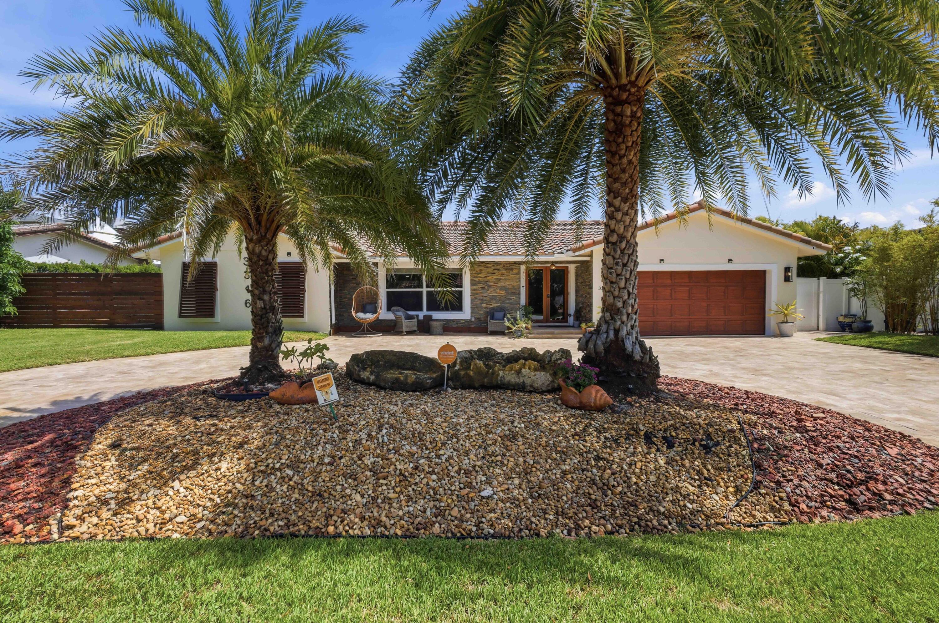 BERMUDA-RIVIERA SUB OF GALT - Residential